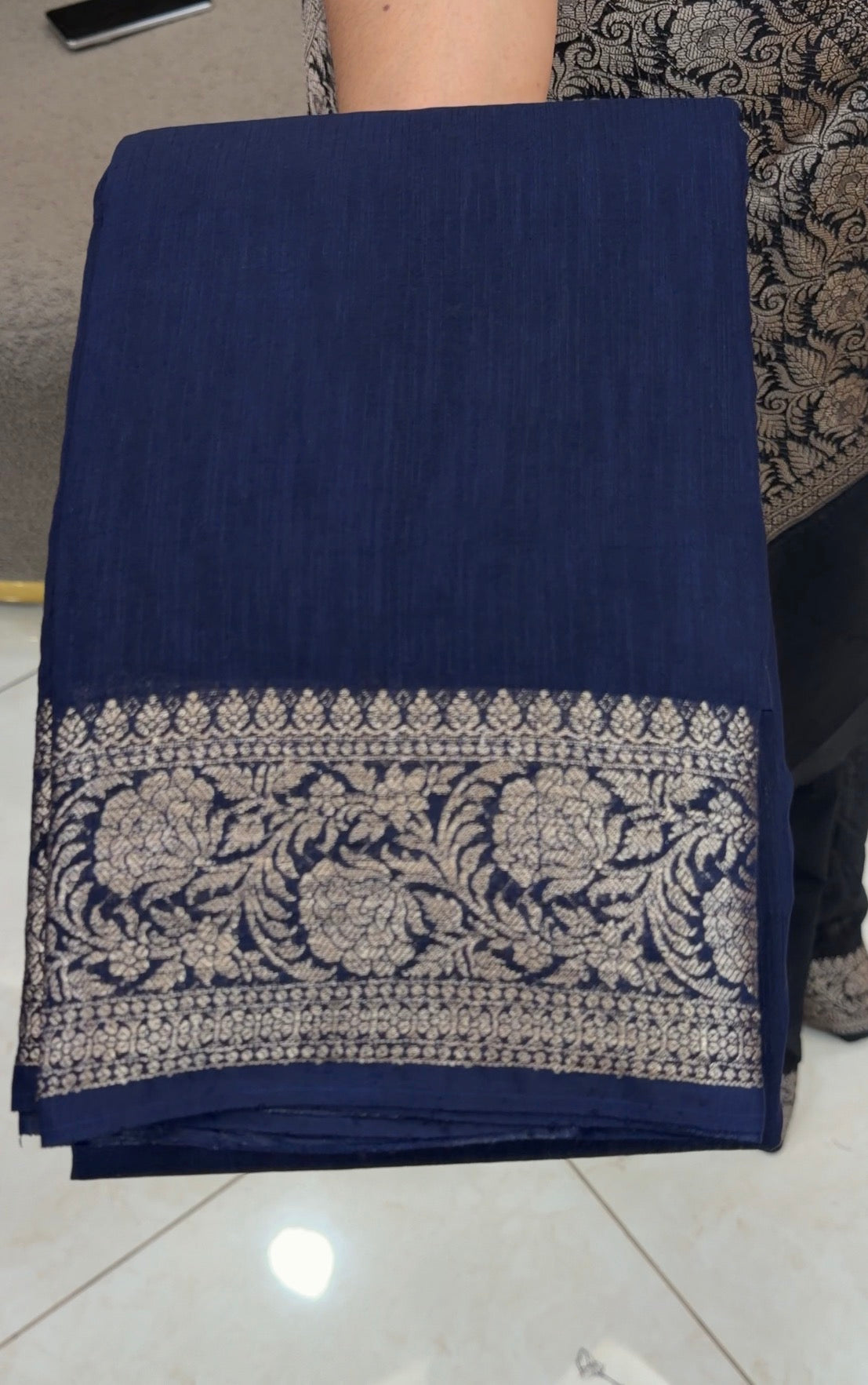SEMI BANARASI SAREES - IHA 32918