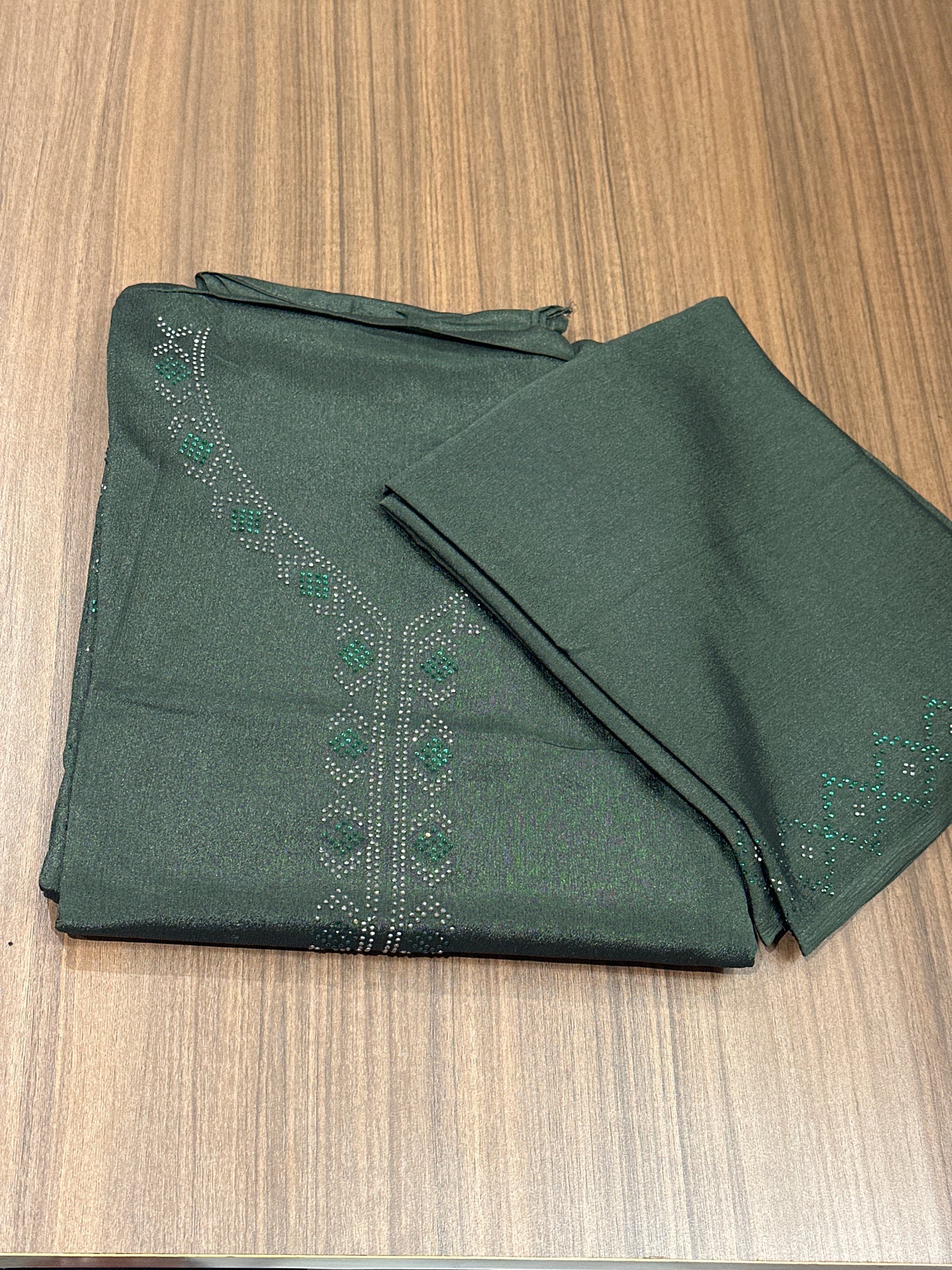 OFFER SALES UNSTITCHED SALWAR SUITS -  IHA 33733