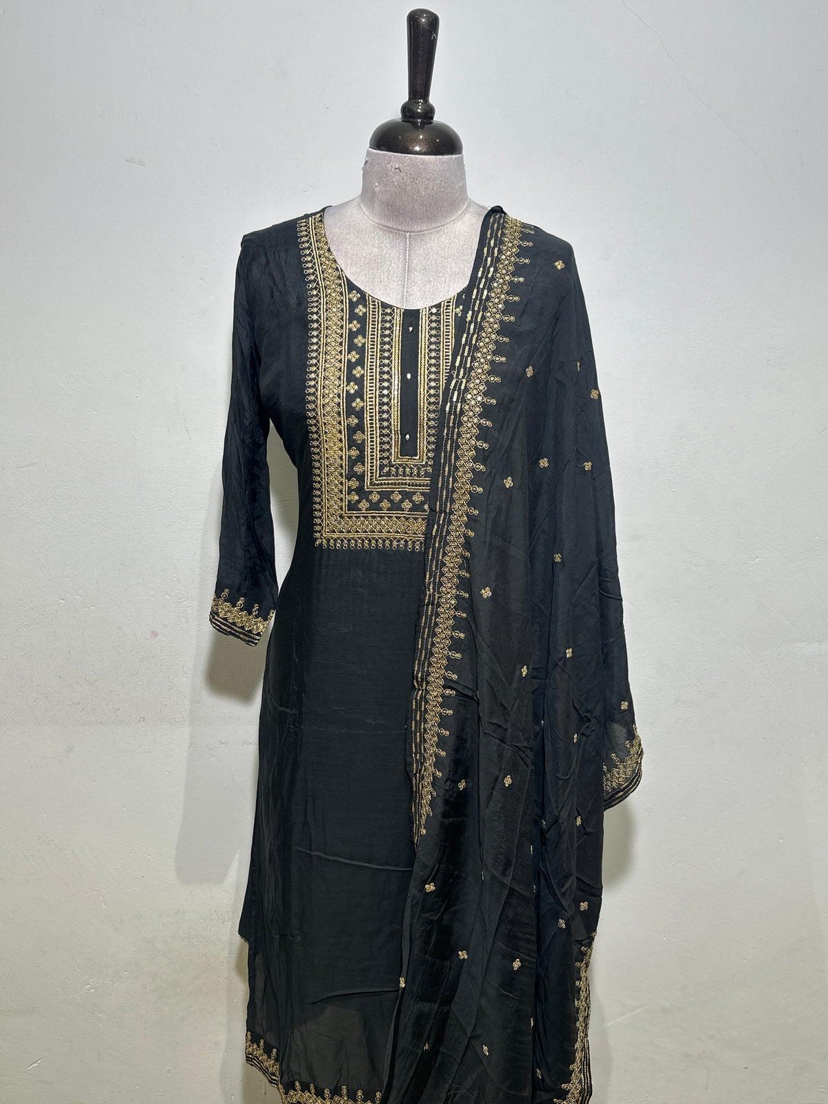 OFFER SALES TOP AND  BOTTOM  -  IHA 35694