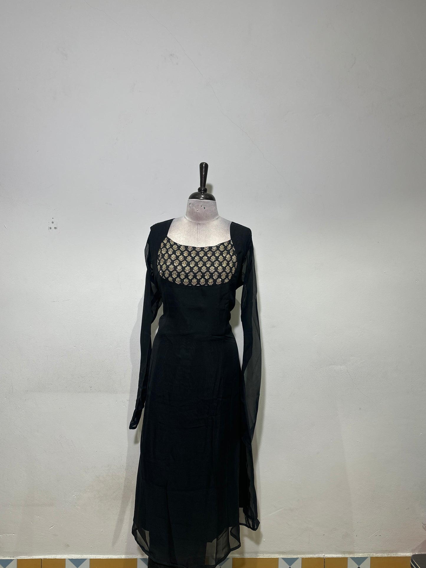 OFFER SALES TOP AND  BOTTOM  -  IHA 34324
