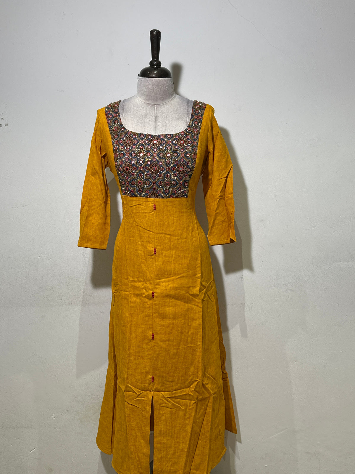 OFFER SALES TOP'S - IHA 35377