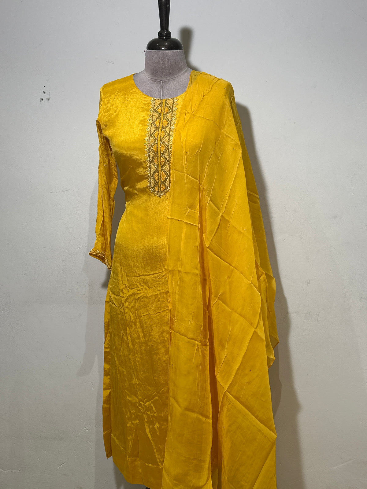 OFFER SALES TOP AND  BOTTOM  -  IHA 35974