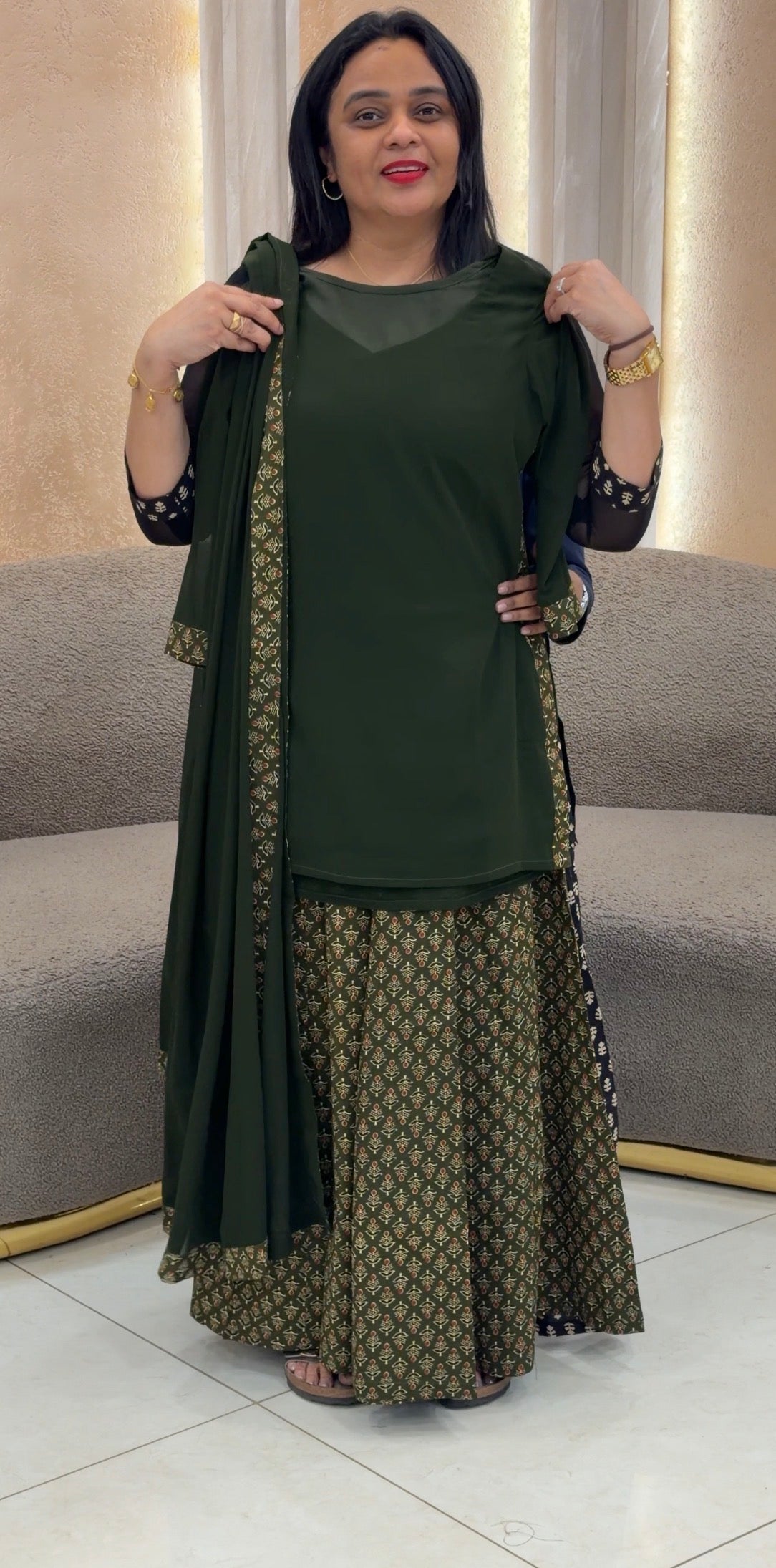 IHA'S IN-HOUSE SHORT TOP BOTTOM AND DUPATTA - IHA 35924