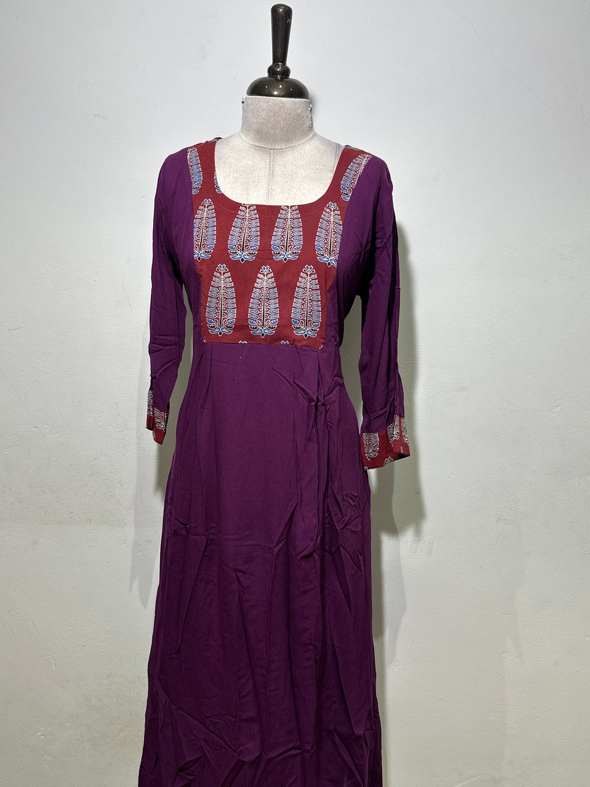 OFFER SALES TOP'S - IHA 35250