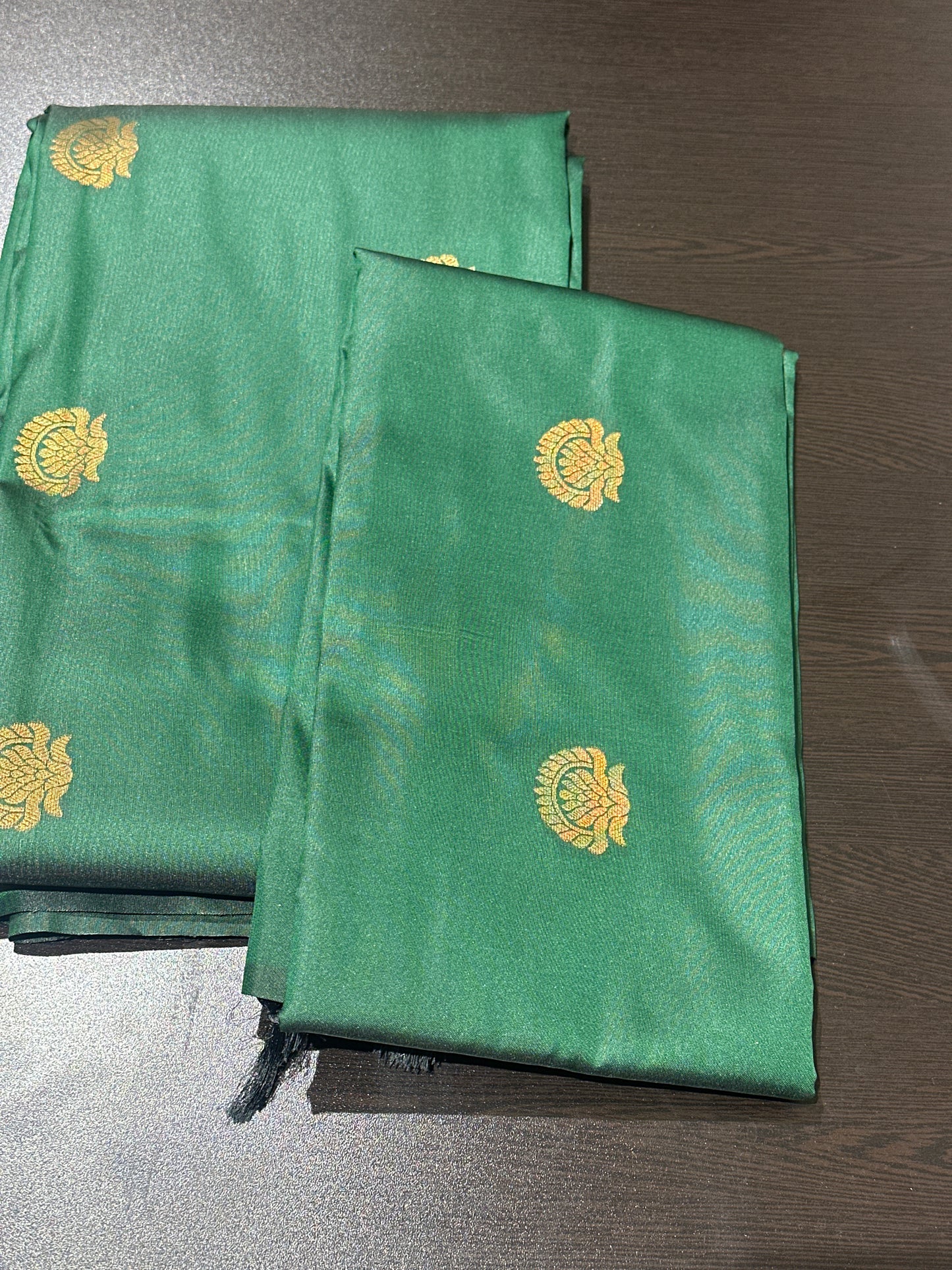OFFER SALES UNSTITCHED SALWAR SUITS -  IHA 34093