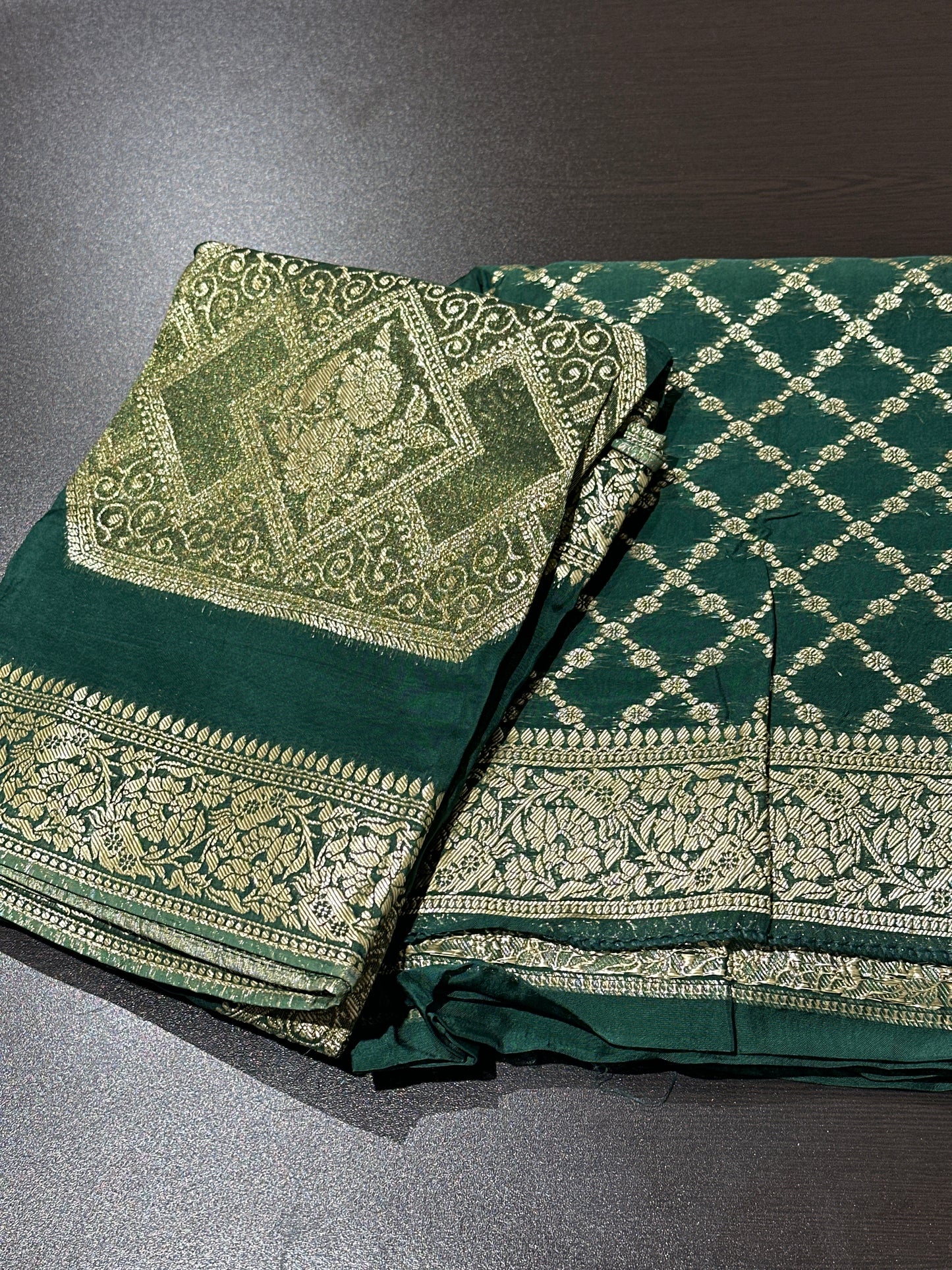 OFFER SALES UNSTITCHED SALWAR SUITS -  IHA 34220