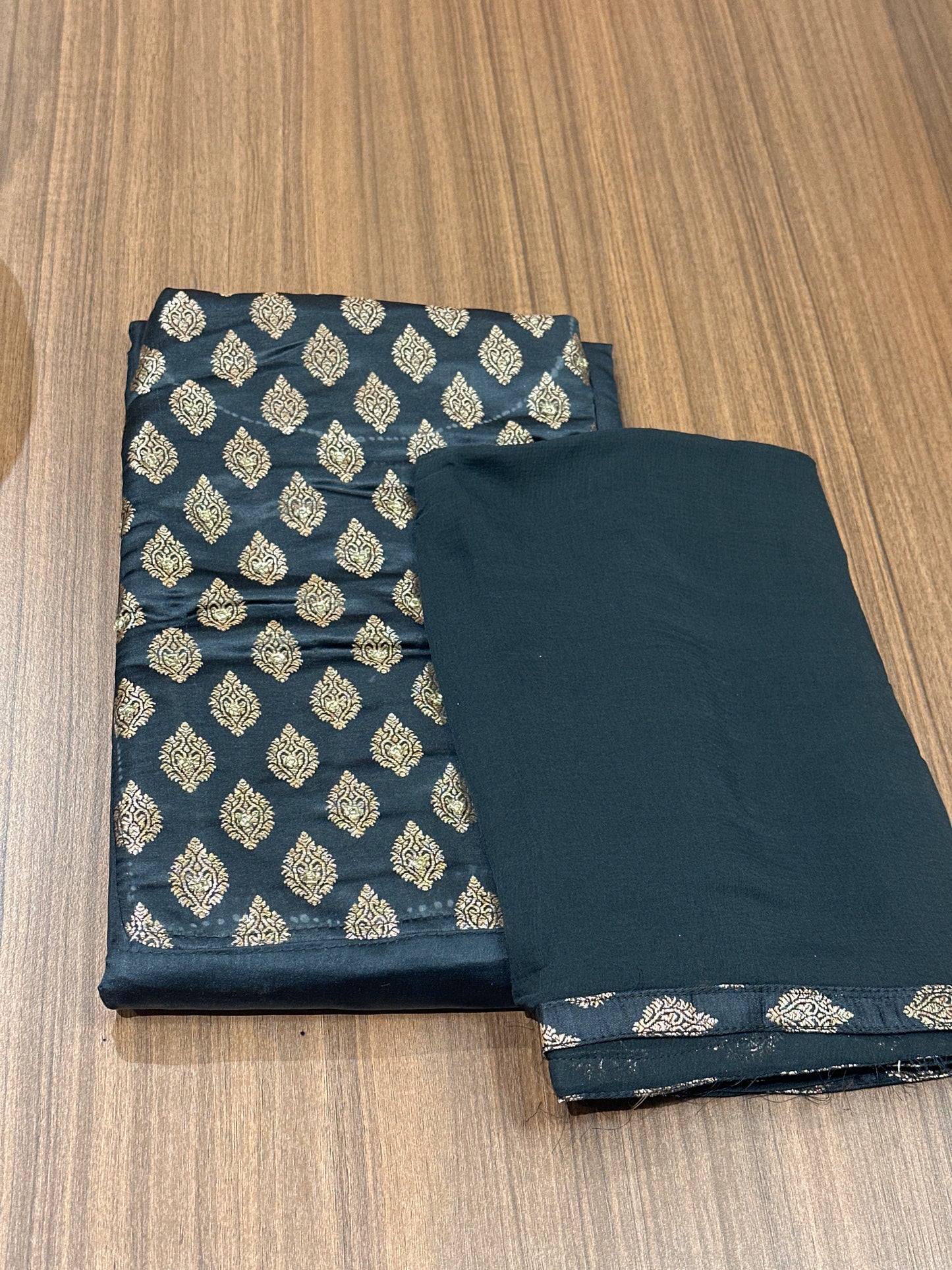OFFER SALES UNSTITCHED SALWAR SUITS -  IHA 33925