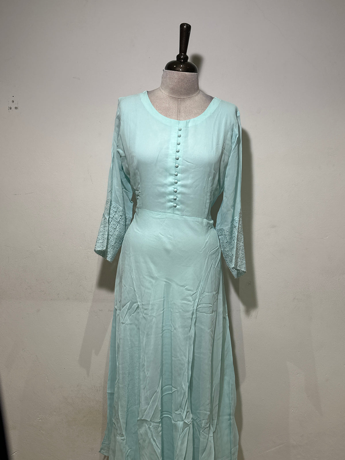 OFFER SALES TOP'S - IHA 35322