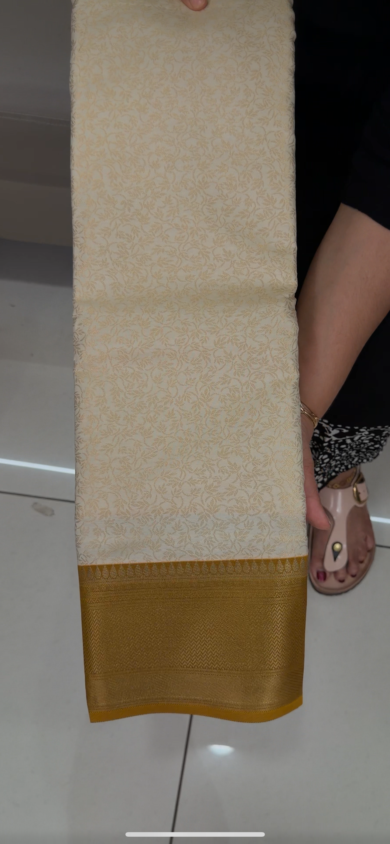 SEMI BROCADE SAREES - IHA 29182