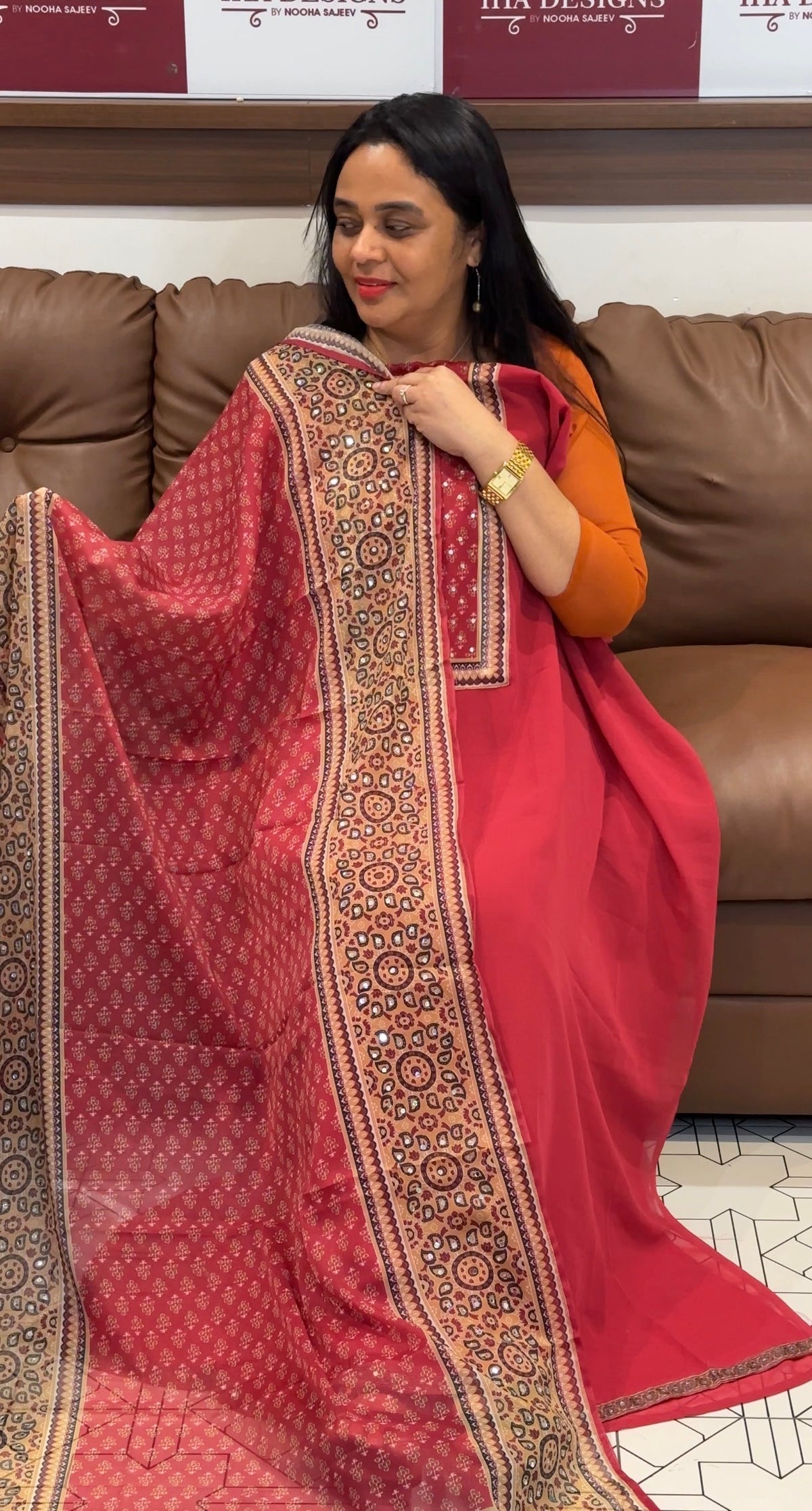 GEORGETTE UNSTITCHED SALWAR SUITS - IHA 35471