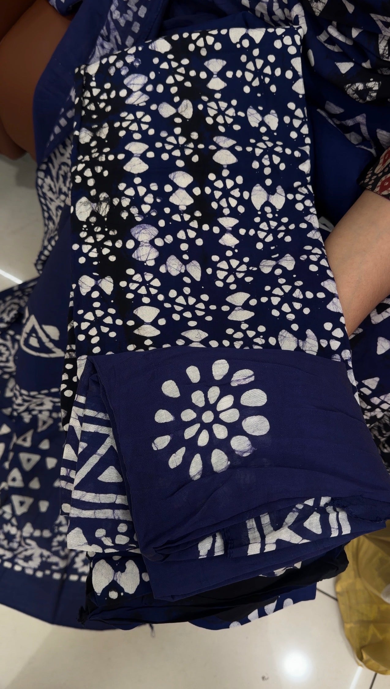 BATIK PRINTED UNSTITCHED SALWAR SUITS - IHA 34967