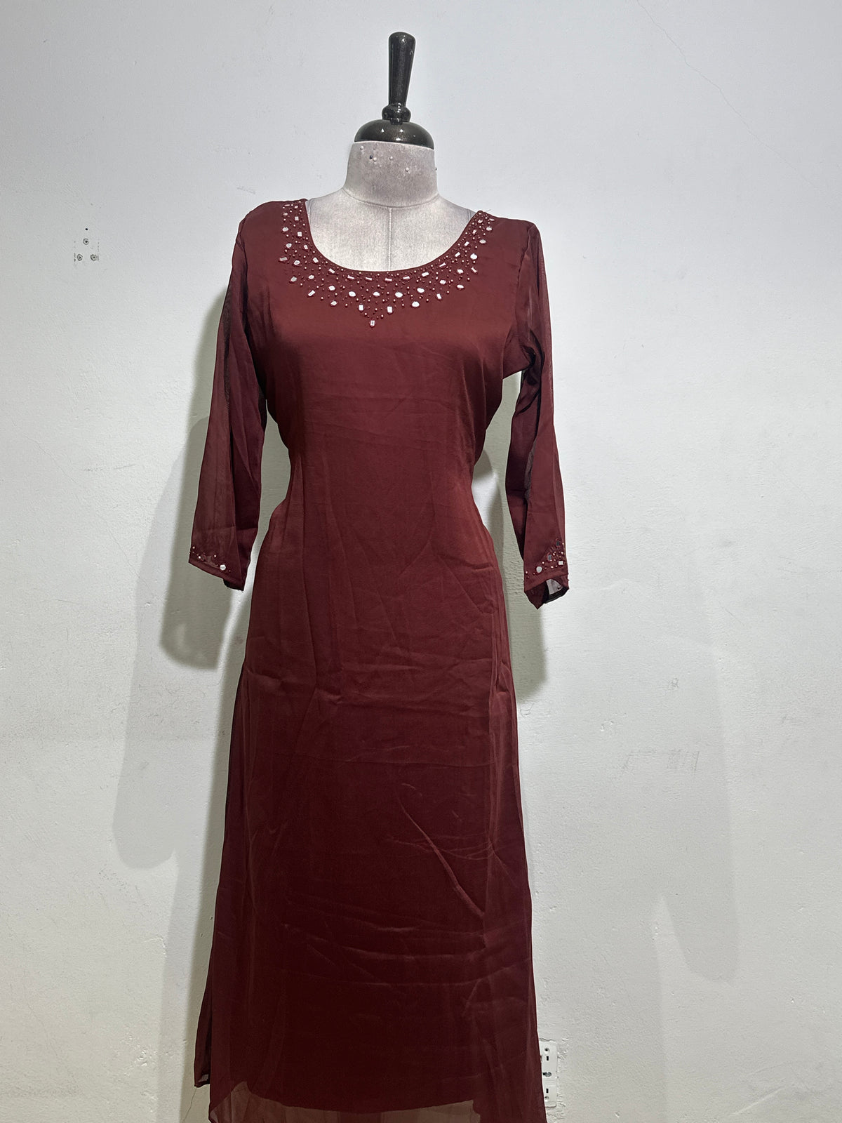 OFFER SALES TOP'S -  IHA 35680