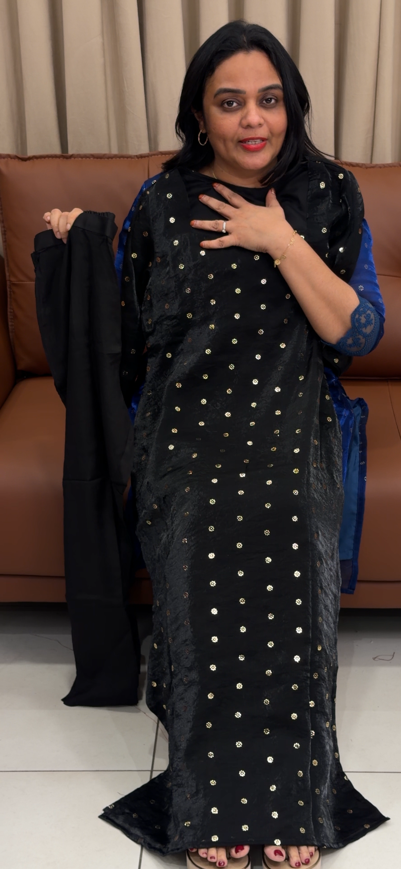 IHA'S IN-HOUSE TOP AND BOTTOM - IHA 33346
