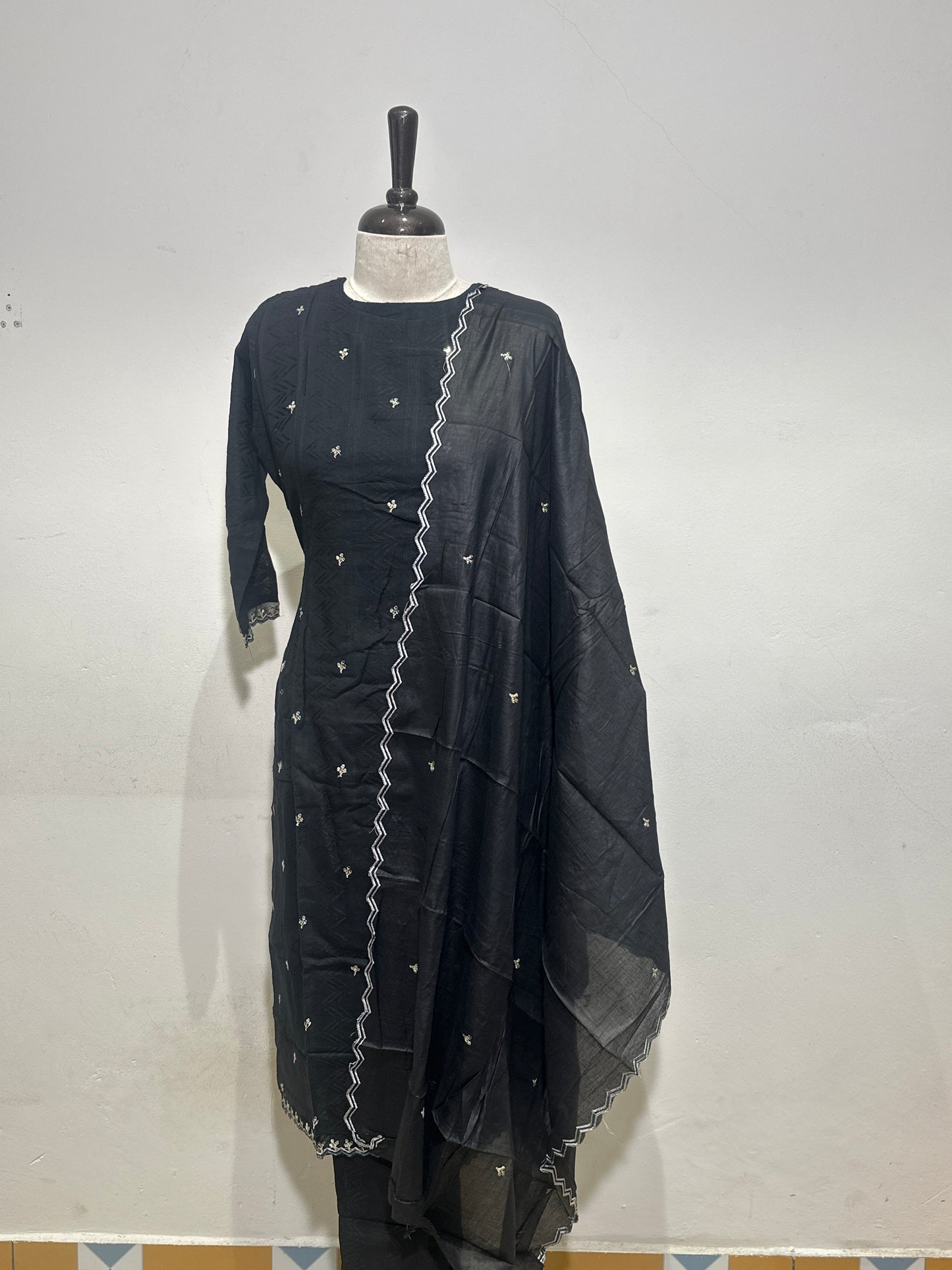 OFFER SALES TOP AND  BOTTOM  -  IHA 34331