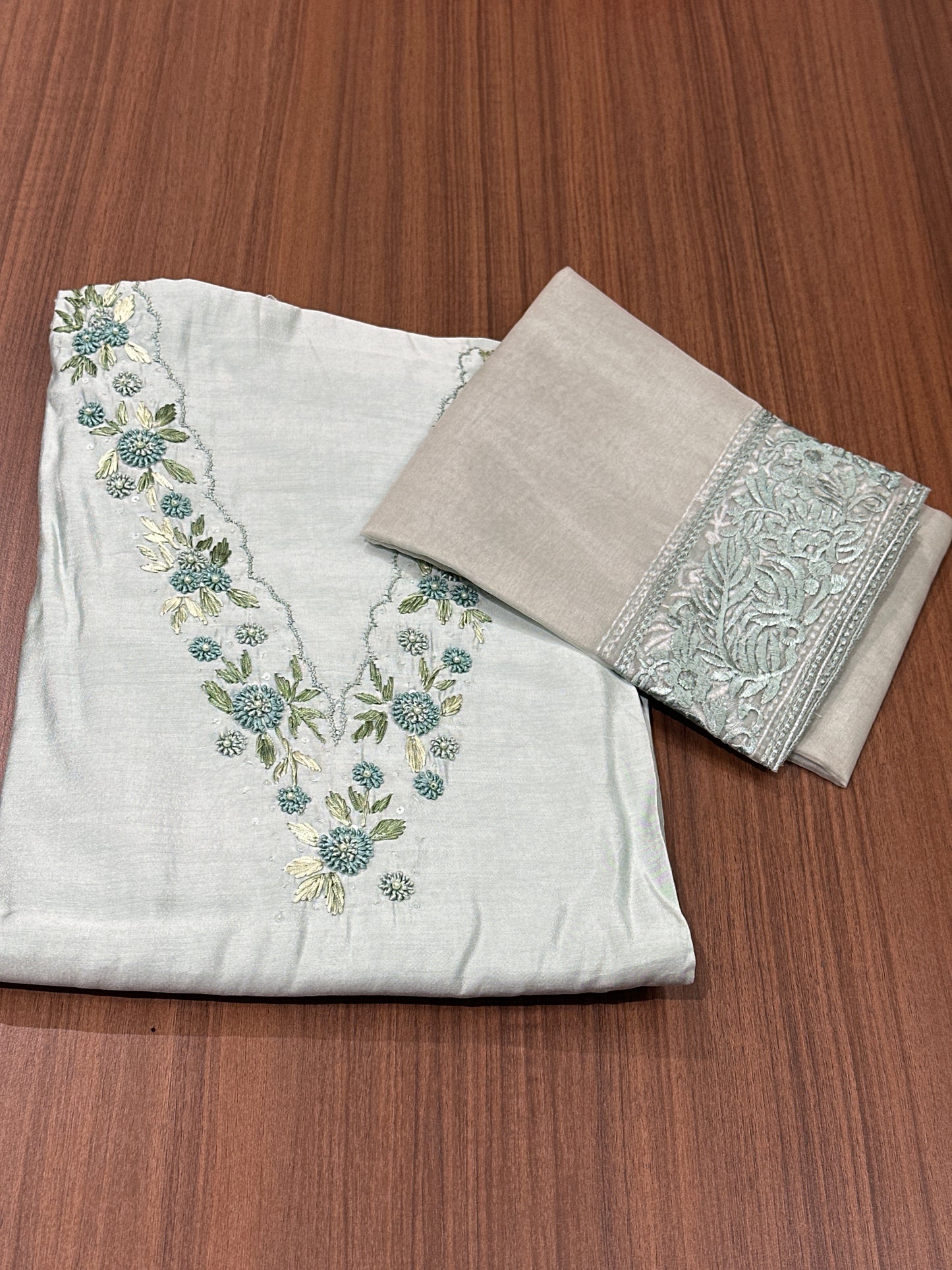 OFFER SALES UNSTITCHED SALWAR SUITS -  IHA 33916