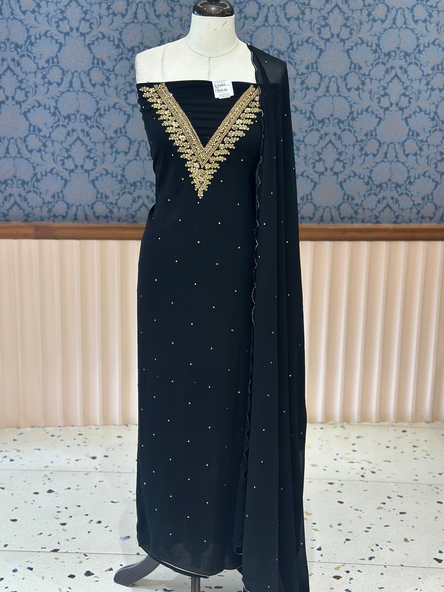 OFFER SALES UNSTITCHED SALWAR SUITS -  IHA 33436