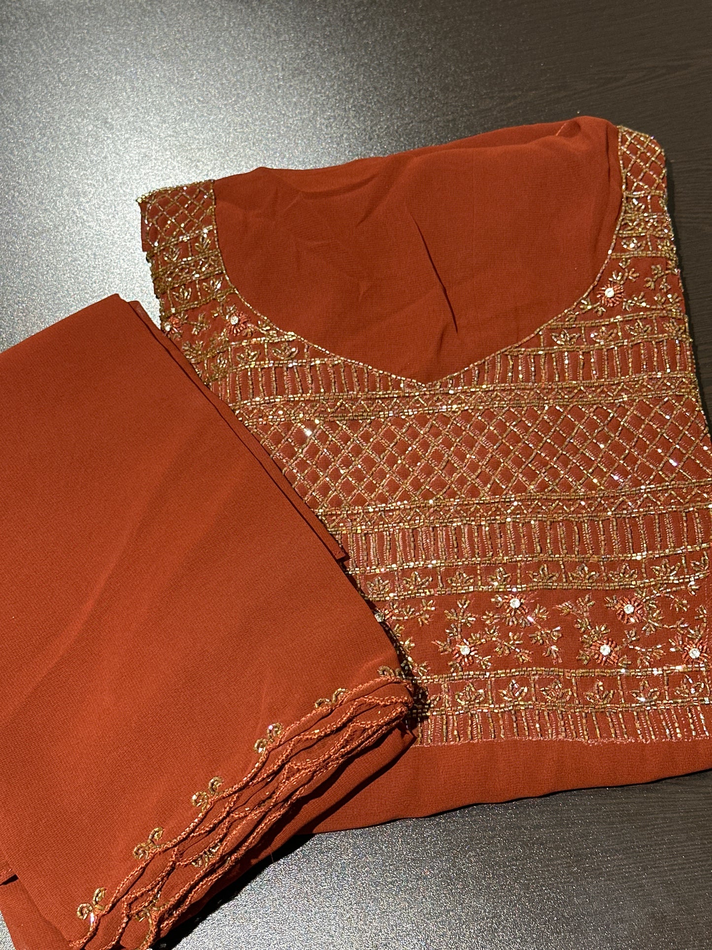 OFFER SALES UNSTITCHED SALWAR SUITS -  IHA 34129
