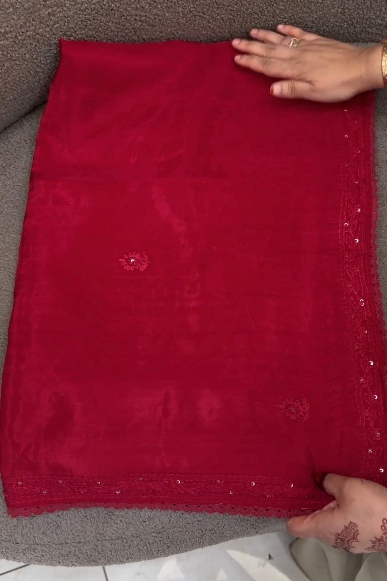 LUCKNOWI CHIKANKARI SAREES - IHA 33000
