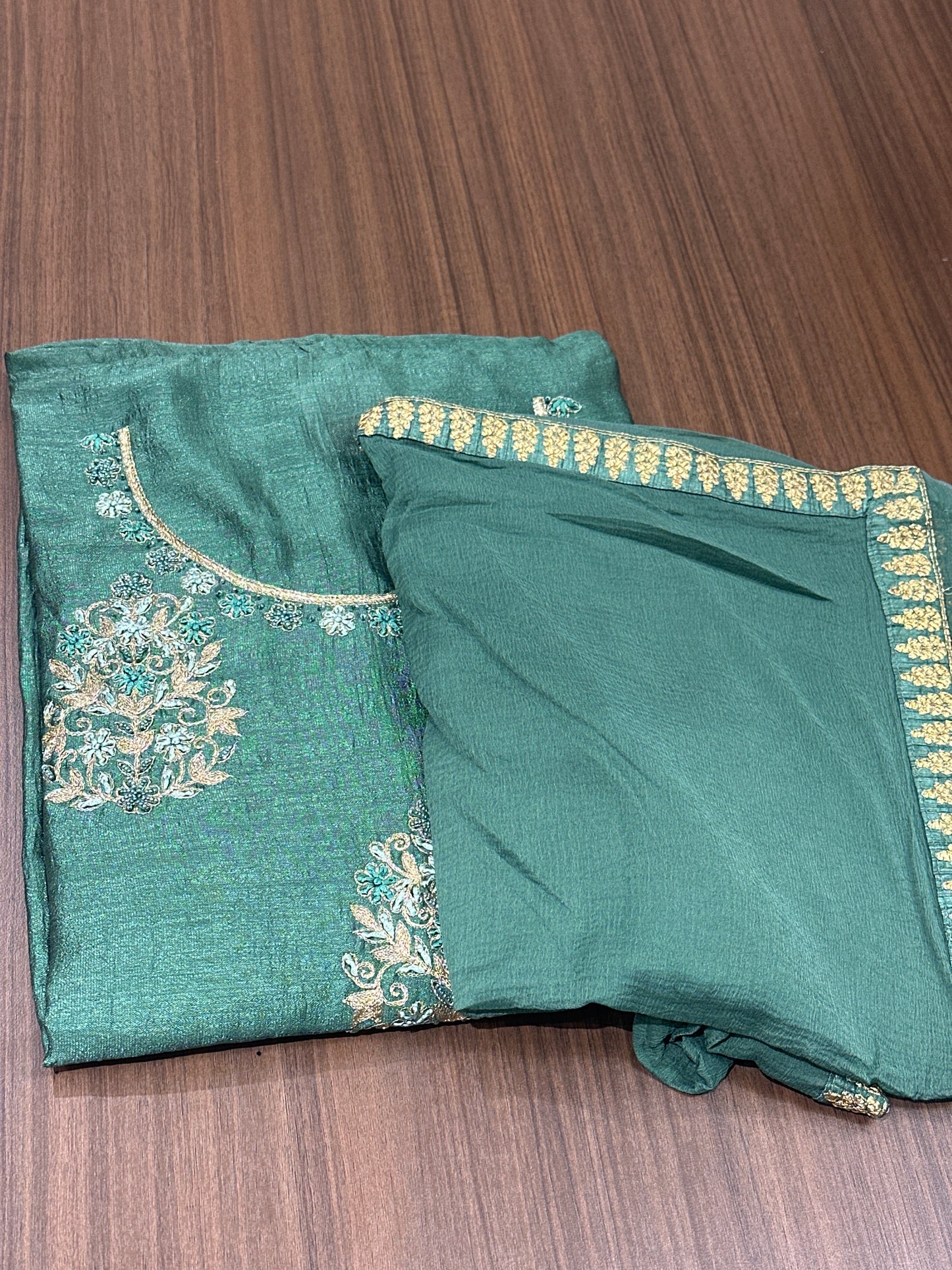 OFFER SALES UNSTITCHED SALWAR SUITS -  IHA 33898