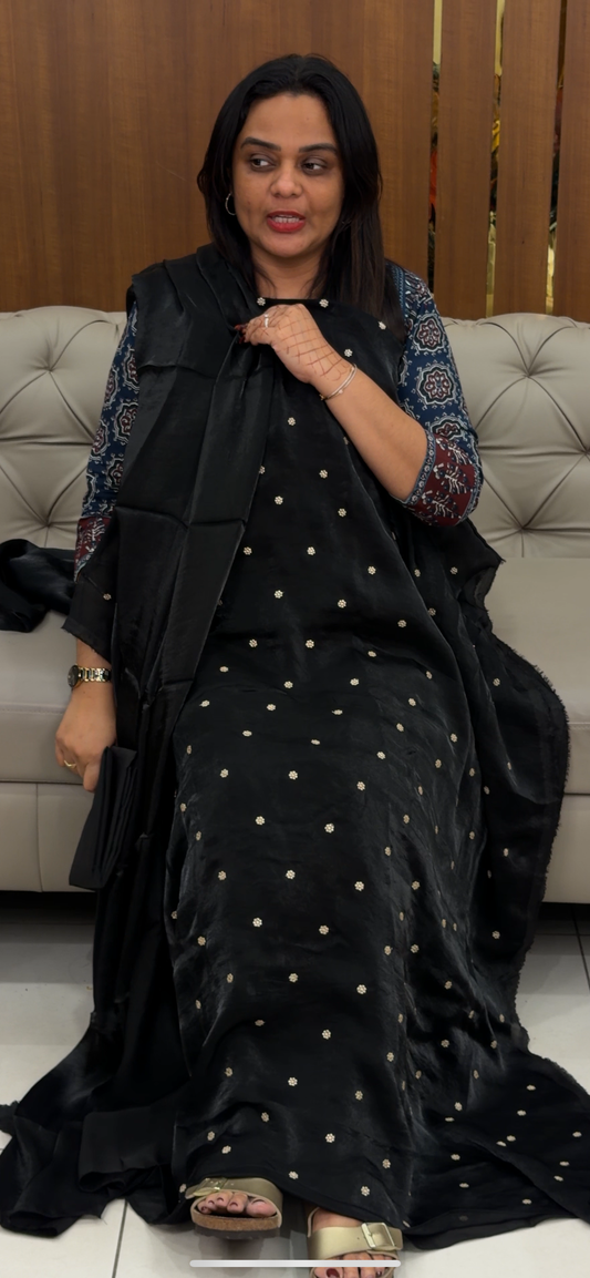 VELVET ORGANZA UNSTITCHED SALWAR SUITS - IHA 30510