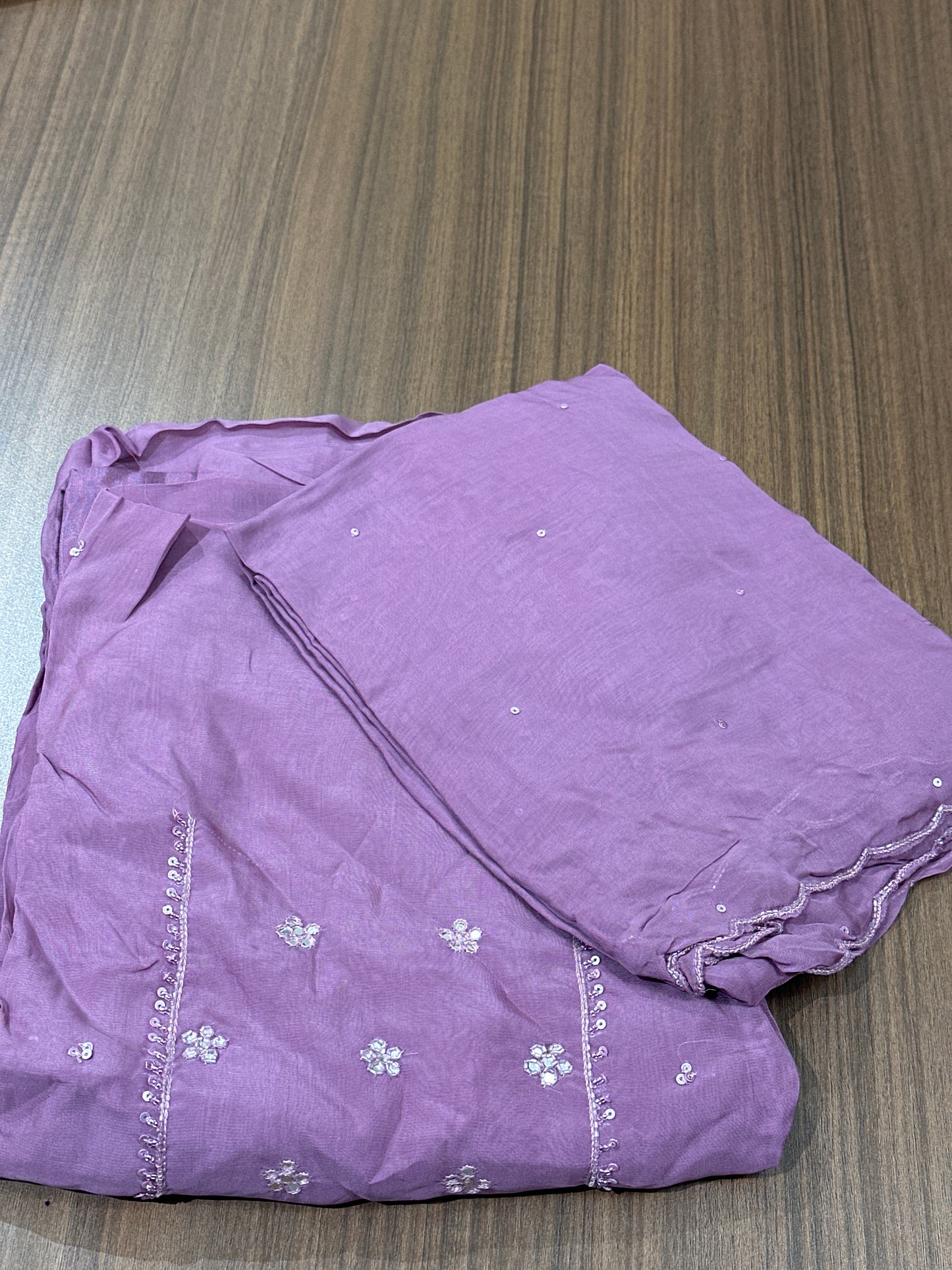 OFFER SALES UNSTITCHED SALWAR SUITS -  IHA 34050