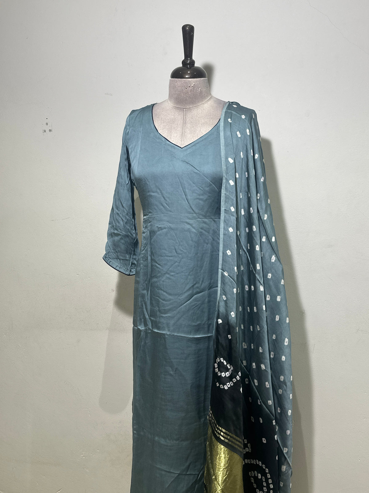 OFFER SALES TOP AND  BOTTOM  -  IHA 35694