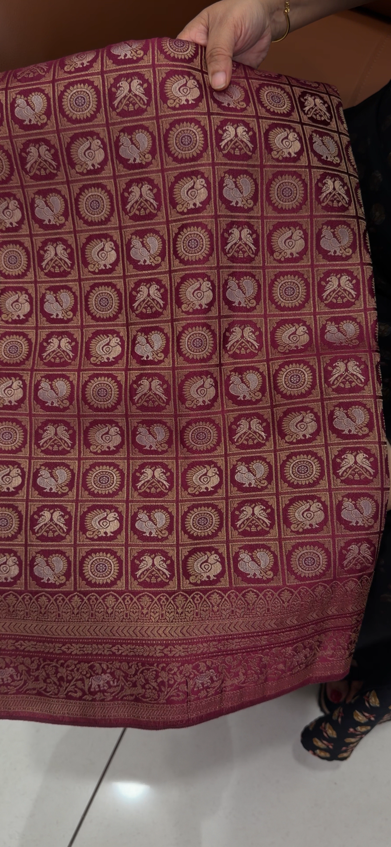 SEMI BANARAIS SAREES - IHA 34101
