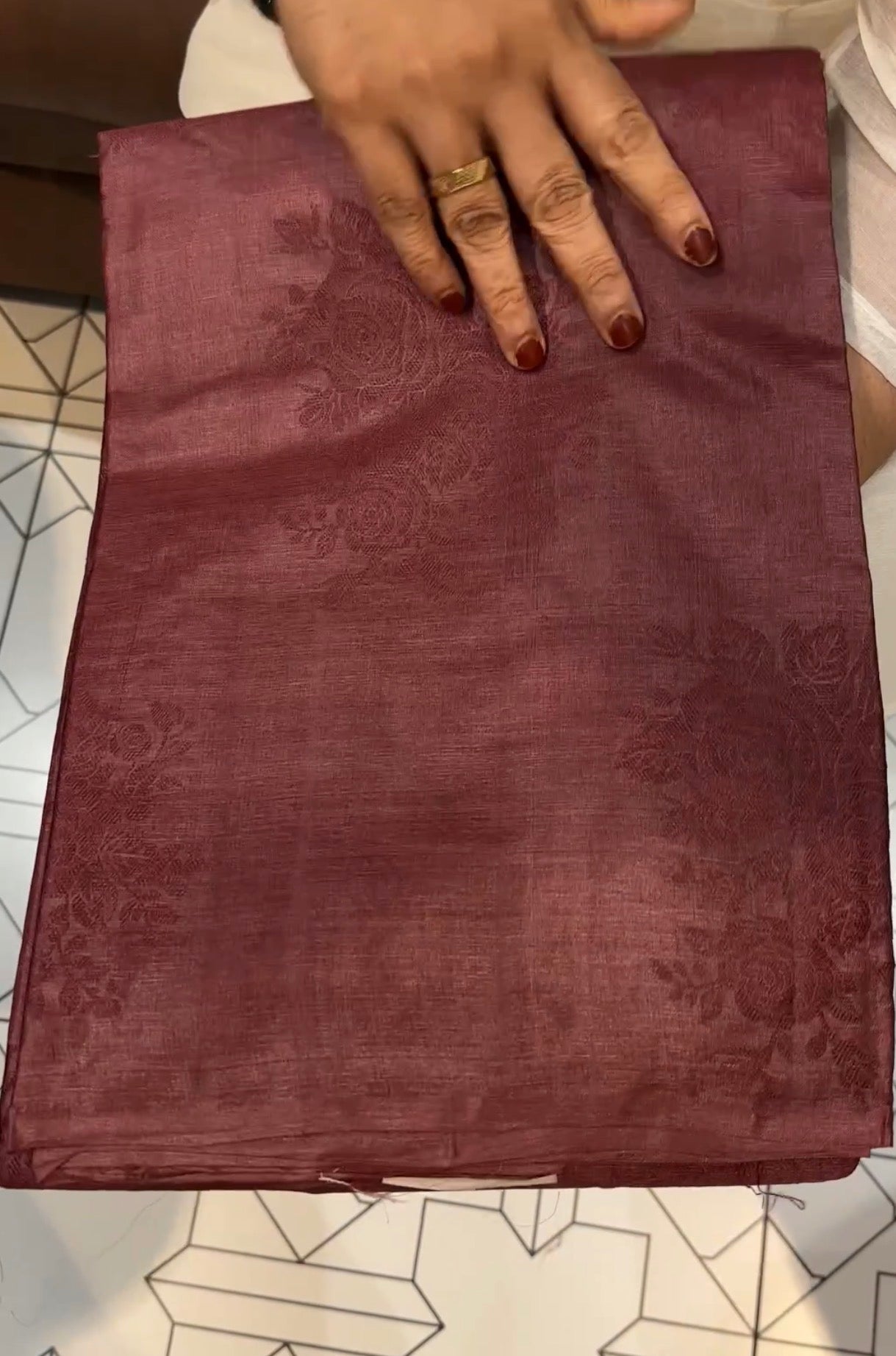 HANDLOOM TUSSUR SILK SAREES - IHA 31571