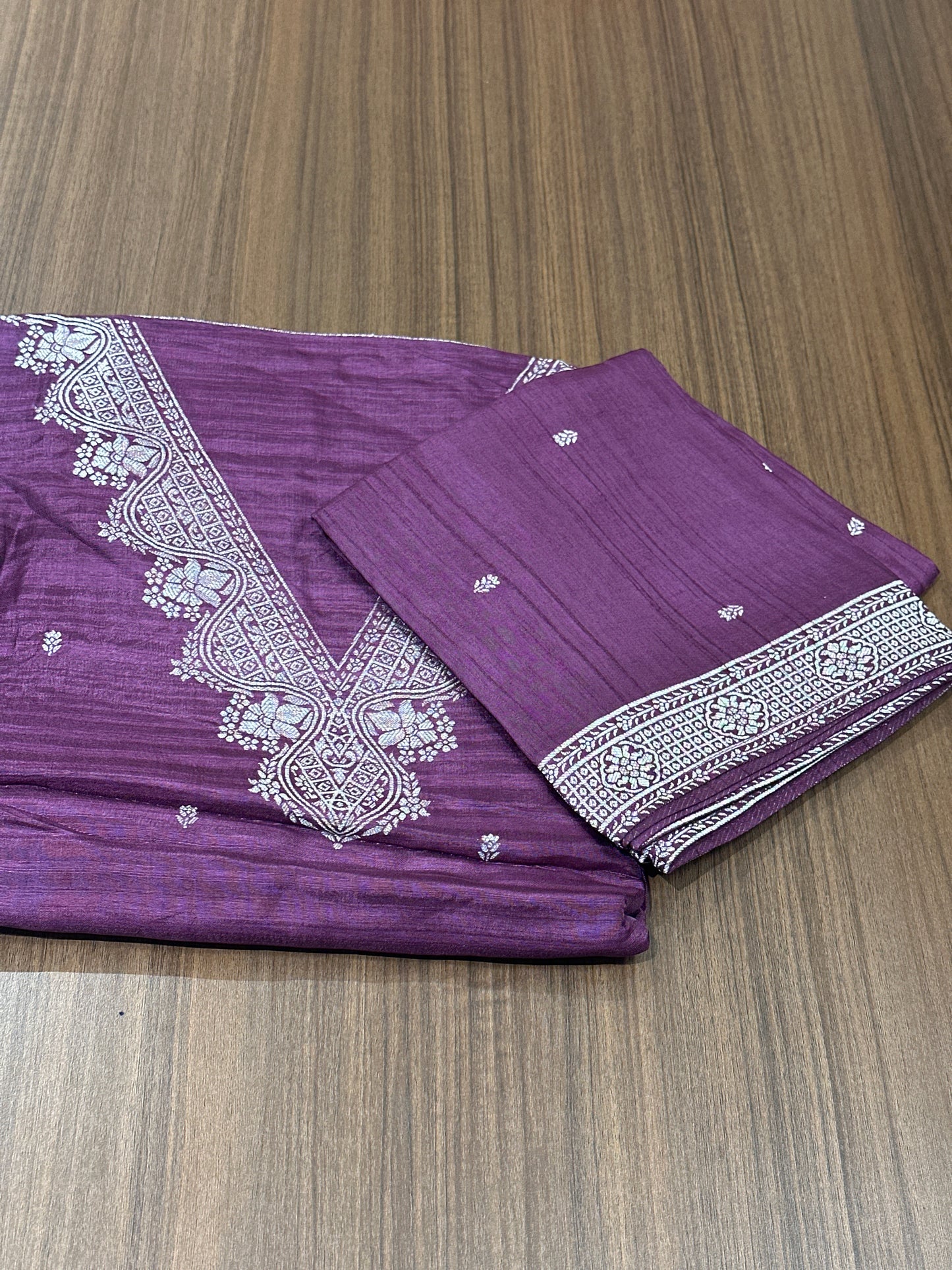 OFFER SALES UNSTITCHED SALWAR SUITS -  IHA 33916