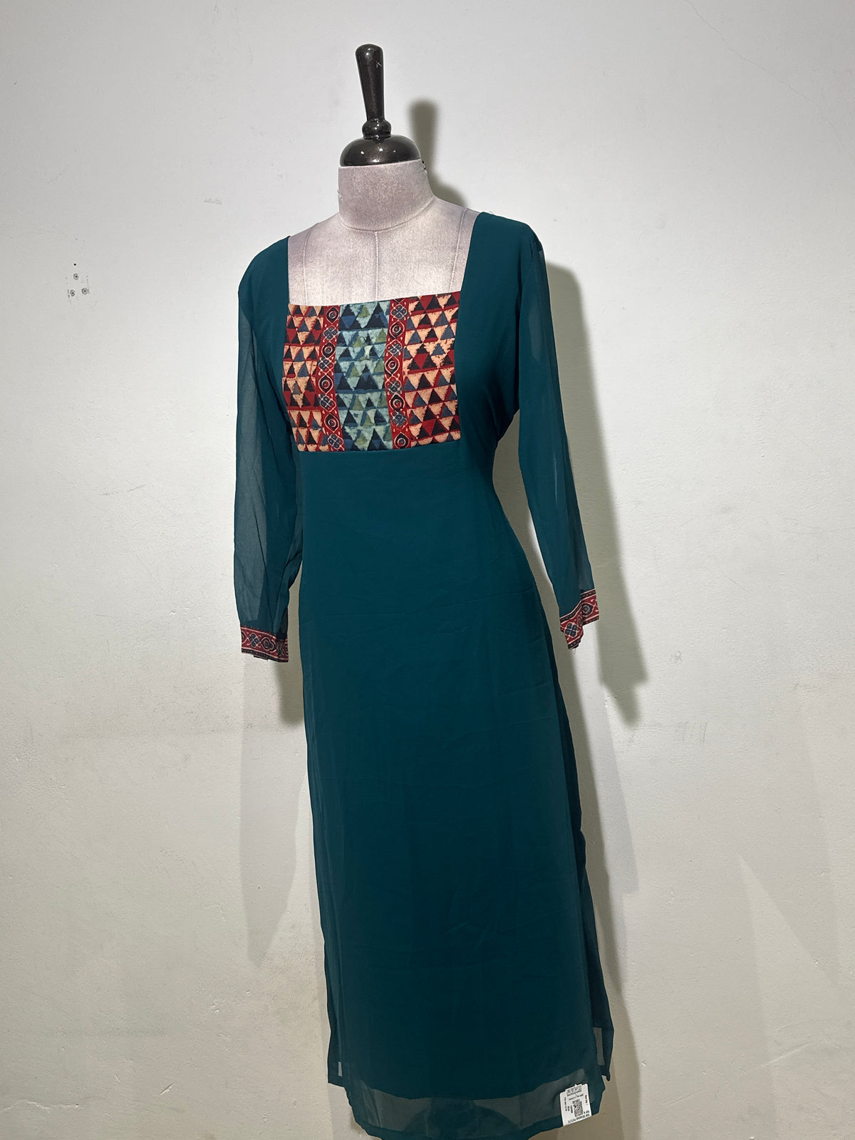 OFFER SALES TOP'S -  IHA 35796