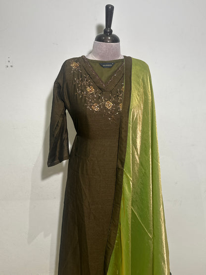 OFFER SALES TOP'S -  IHA 35977