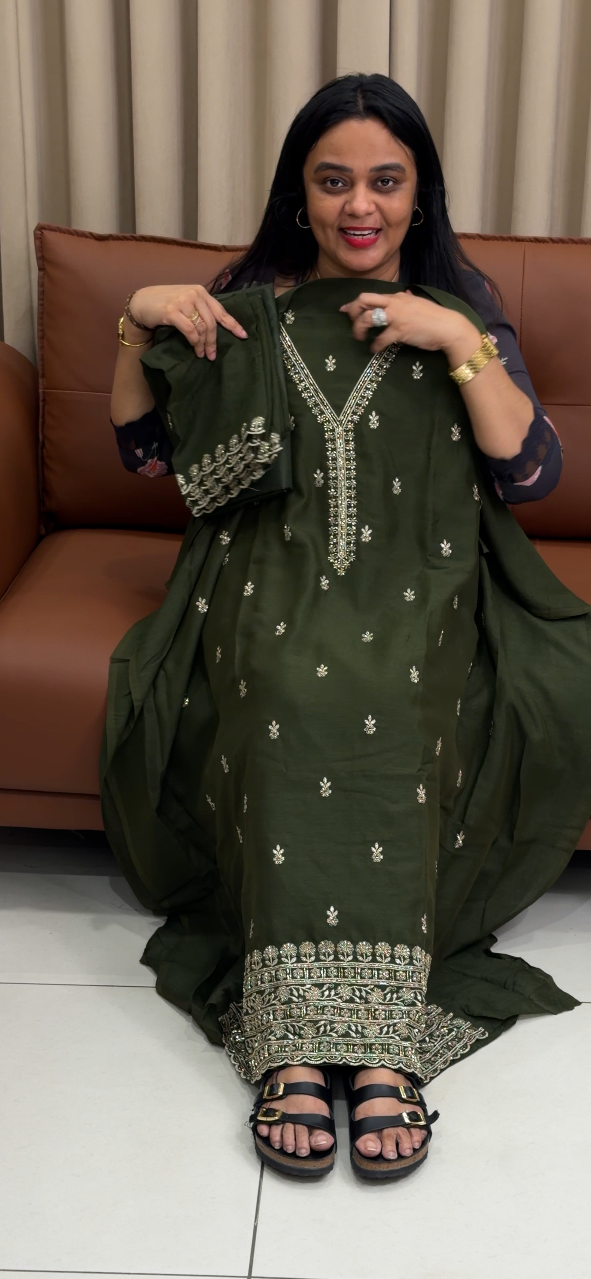OFFER SALES  UNSTITCHED SALWAR SUITS - IHA 35282
