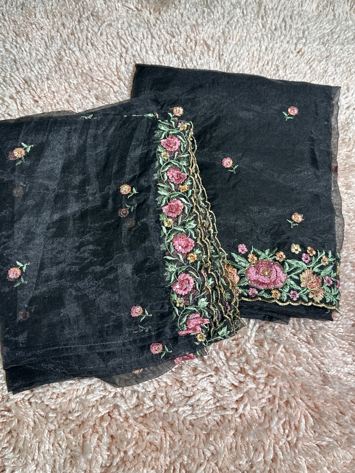 OFFER SALES UNSTITCHED SALWAR SUITS -  IHA 35192