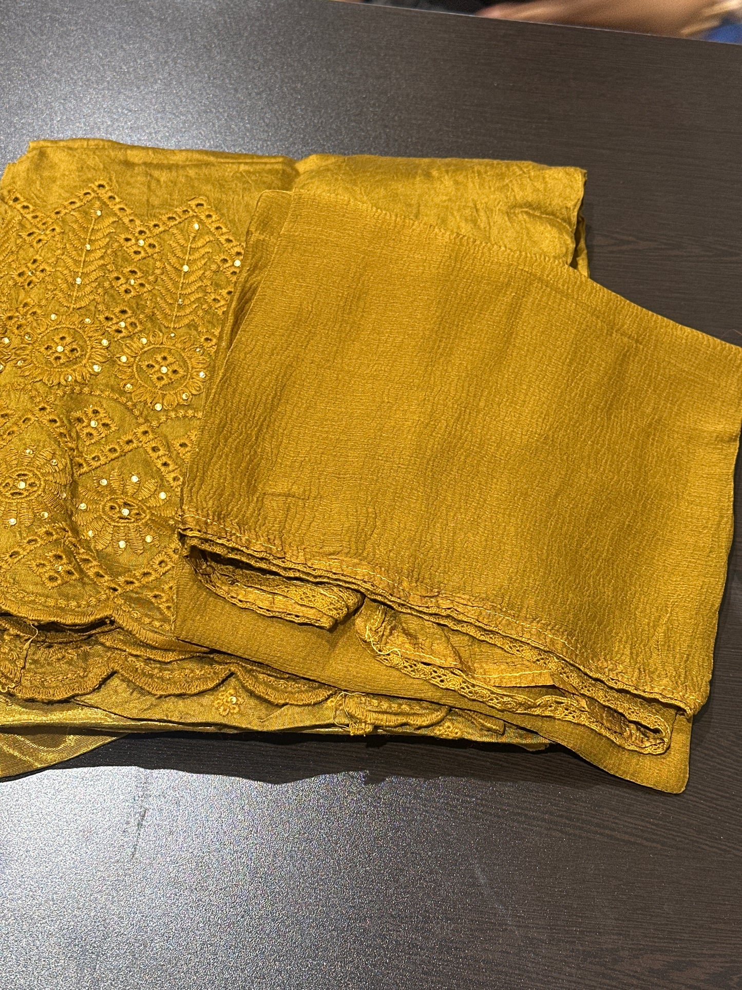 OFFER SALES UNSTITCHED SALWAR SUITS -  IHA 34093