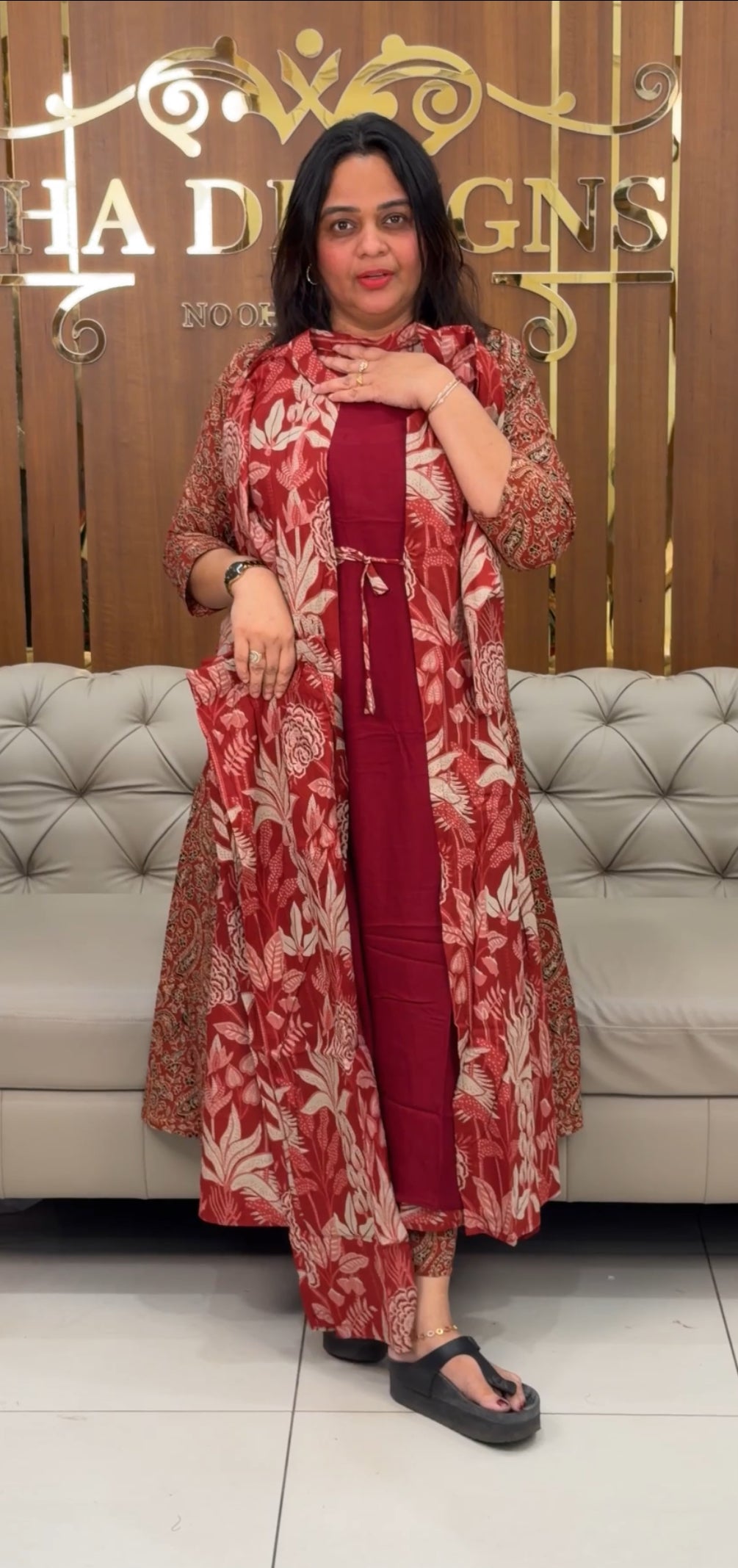 ALINE TOP ,JACKET AND BOTTOM - IHA 28918