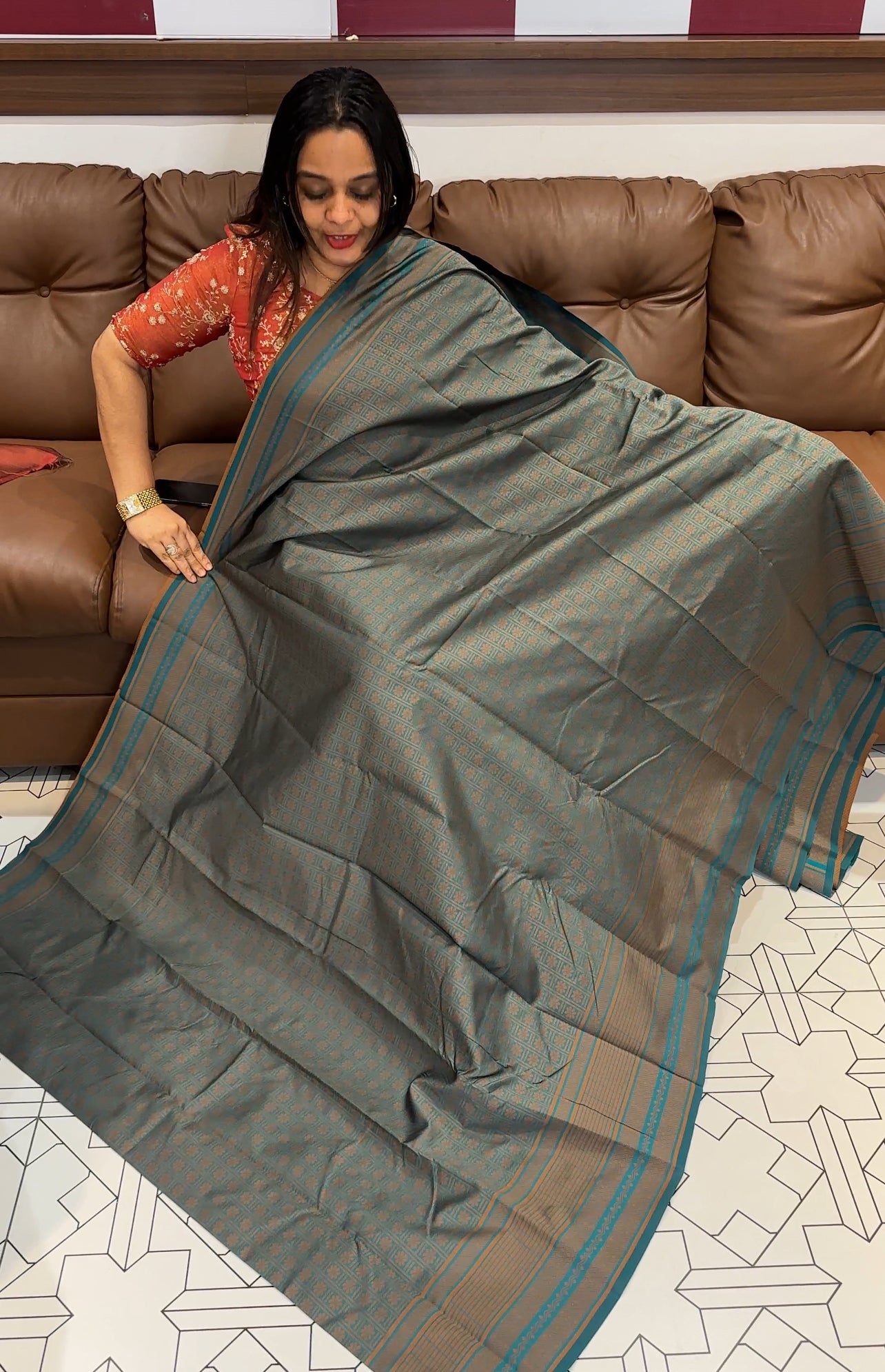 SEMI SOFT SILK  SAREES - IHA 18604