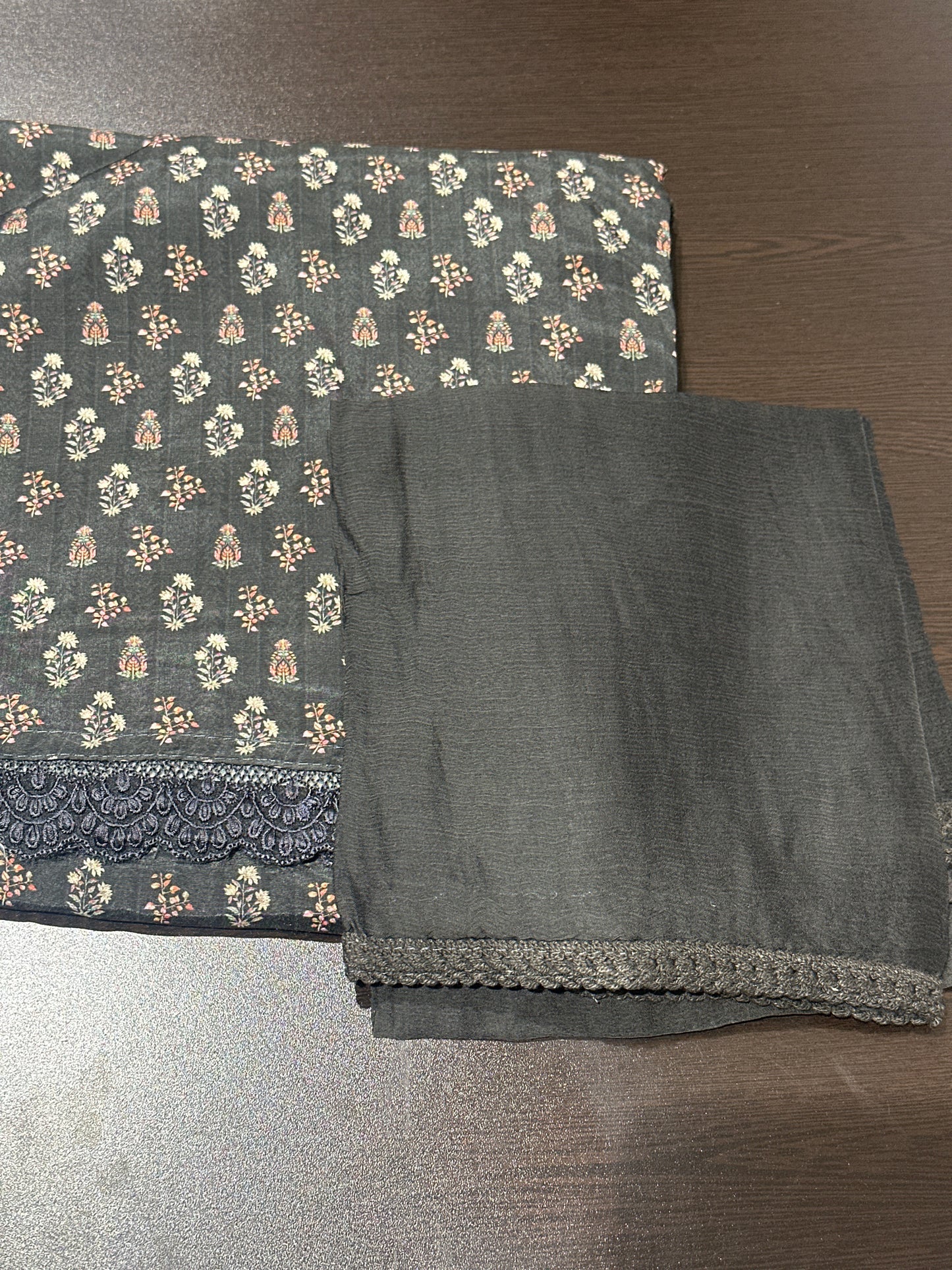 OFFER SALES UNSTITCHED SALWAR SUITS -  IHA 34093