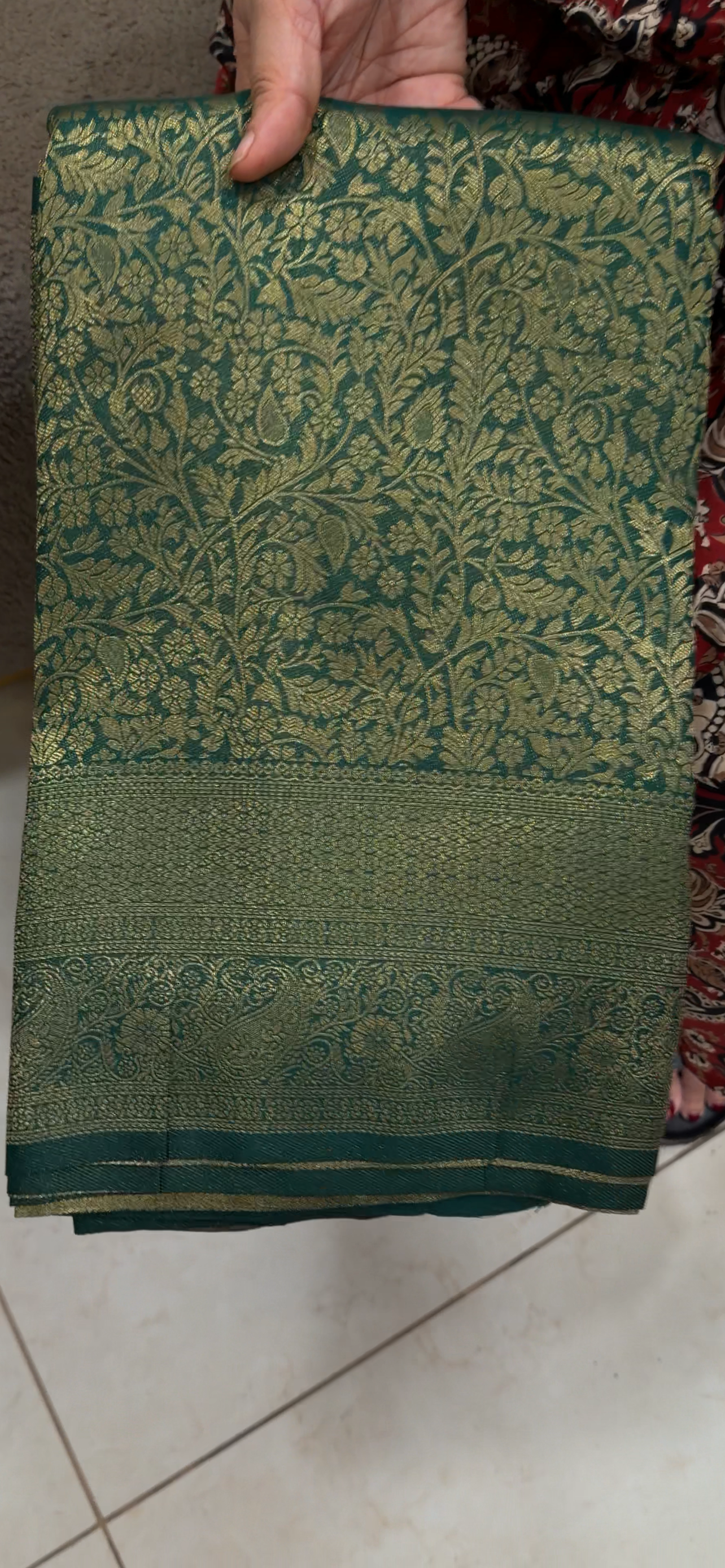 SEMI BANARASI SAREES - IHA 34110