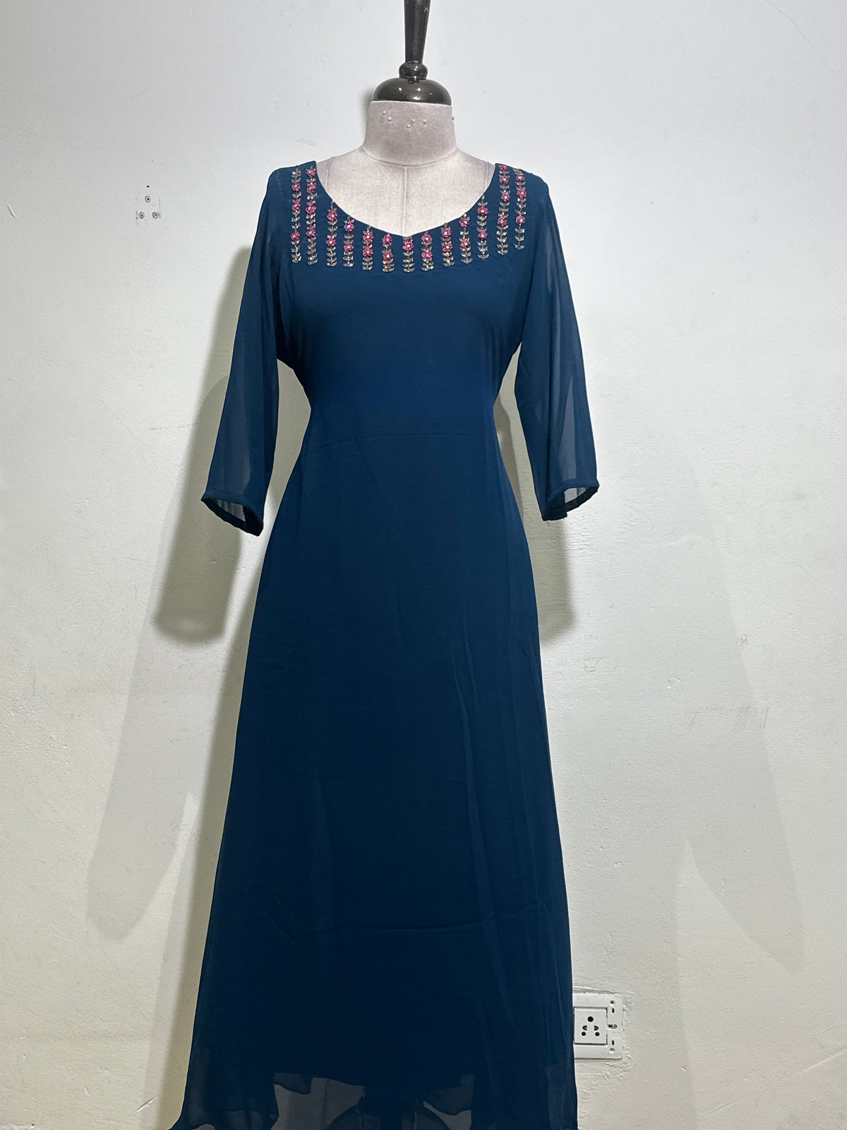 OFFER SALES TOP'S -  IHA 35680