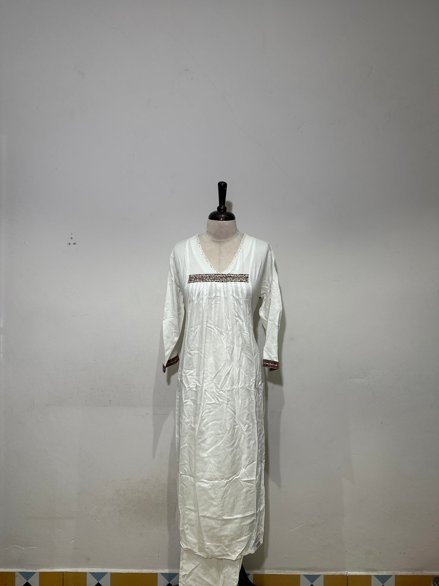 OFFER SALES TOP AND  BOTTOM  -  IHA 34324