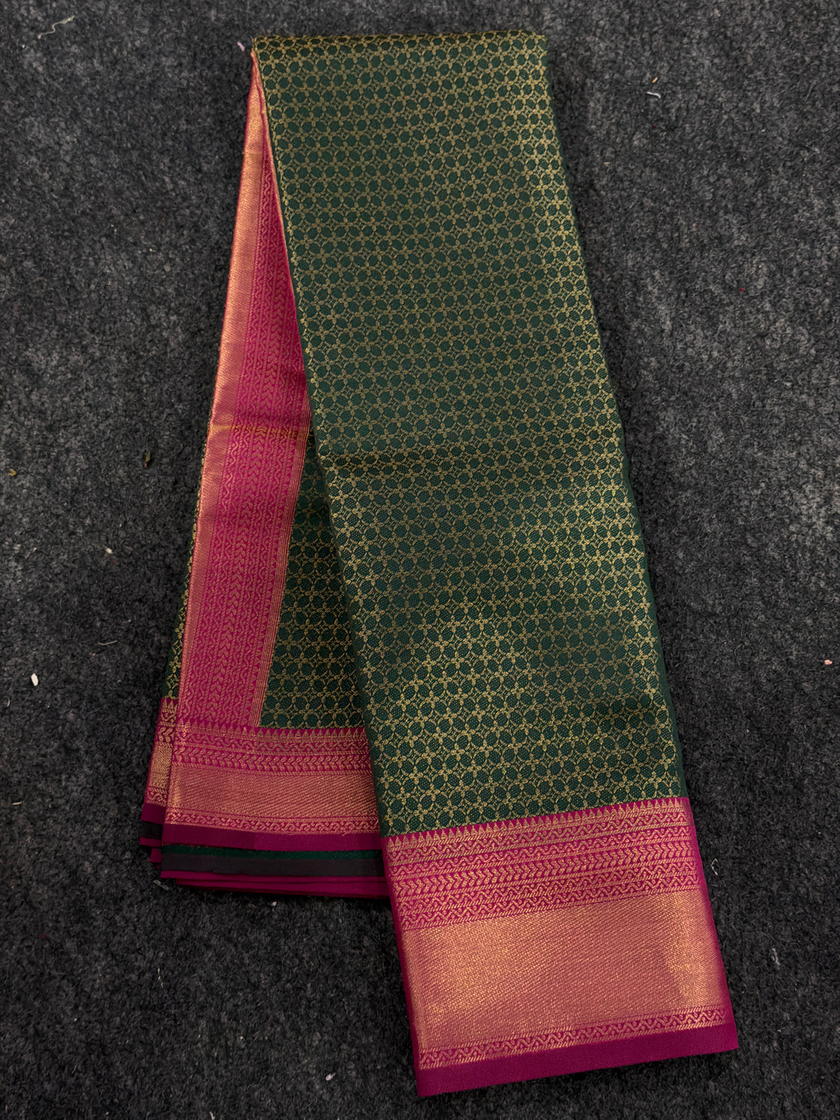 OFFER SALES SAREE -  IHA 35807