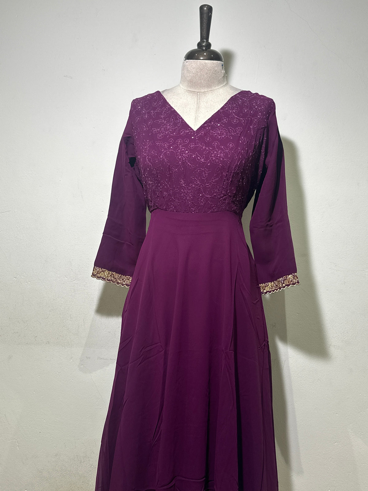 OFFER SALES TOP'S - IHA 35231