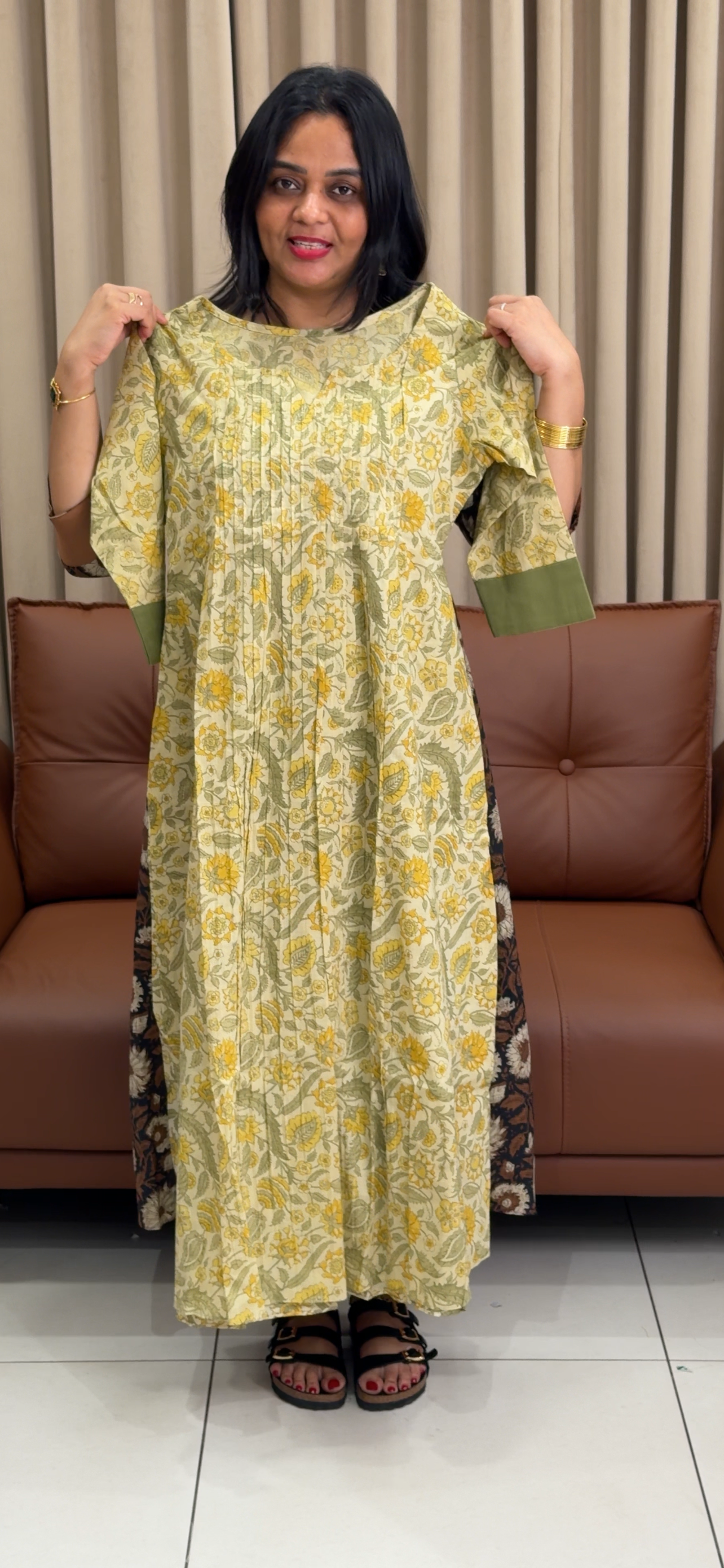 IHA'S IN-HOUSE LONG ALINE TOPS - IHA 34137