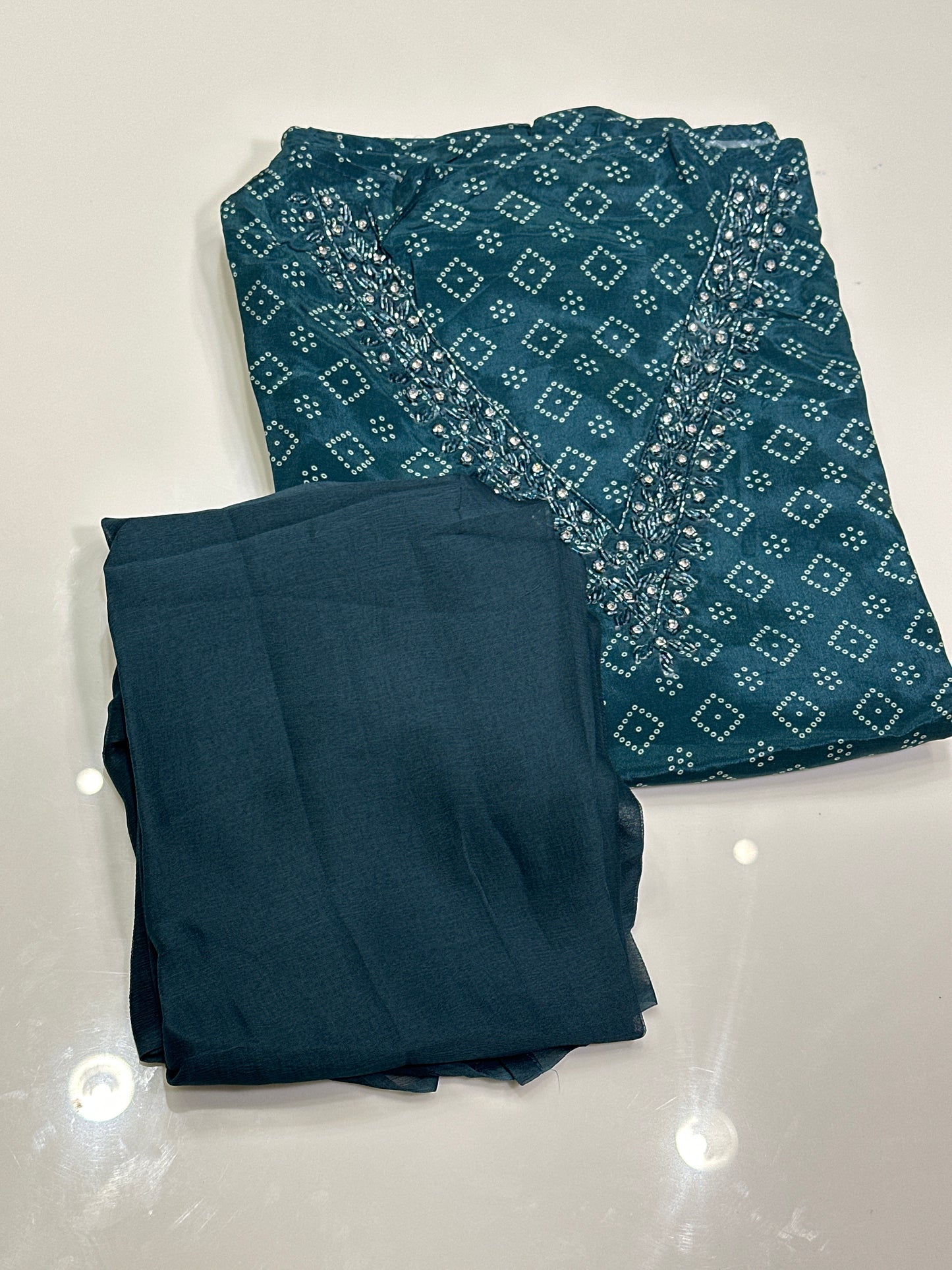 OFFER SALES UNSTITCHED SALWAR SUITS -  IHA 33515
