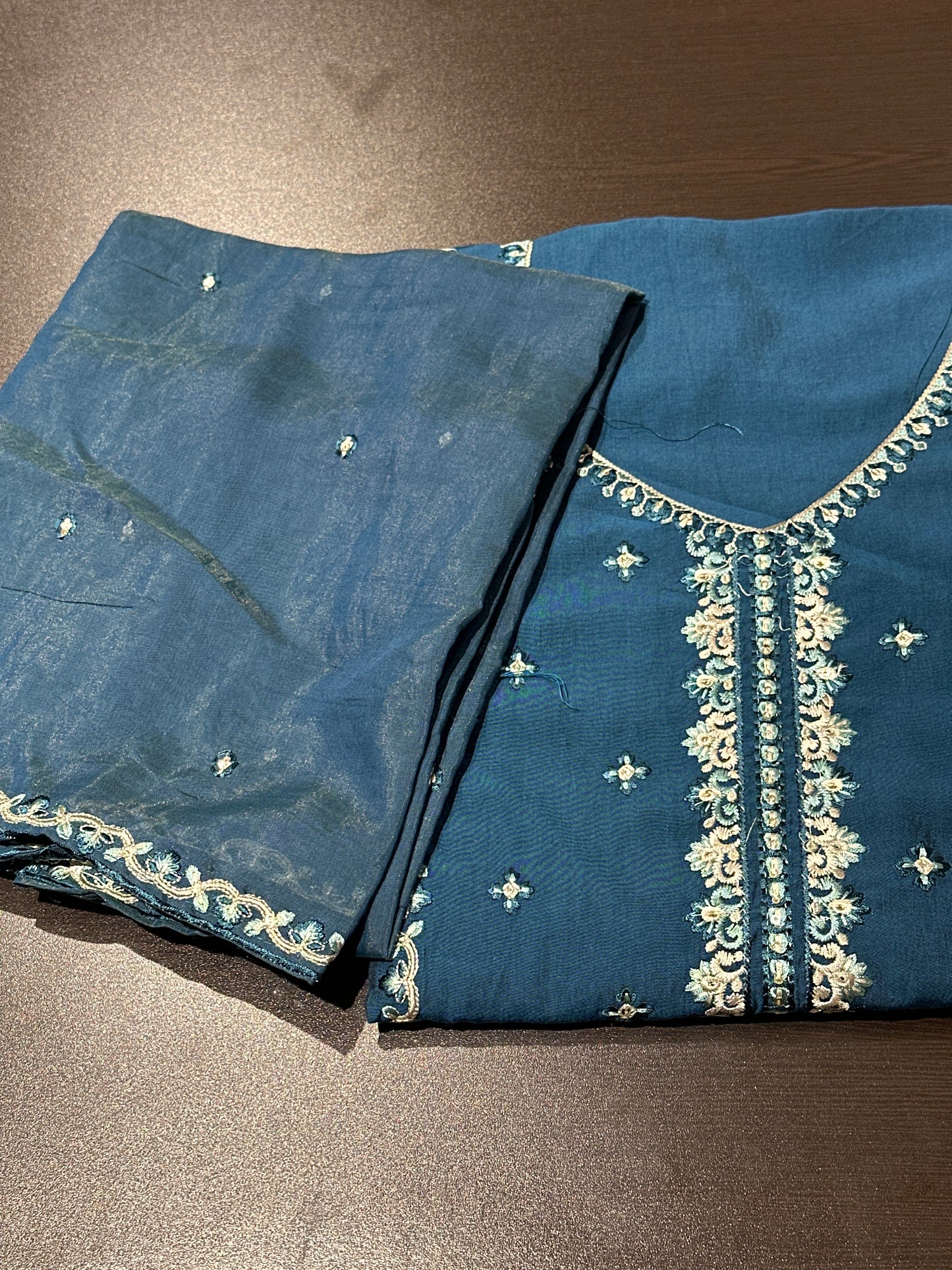 OFFER SALES UNSTITCHED SALWAR SUITS -  IHA 34220