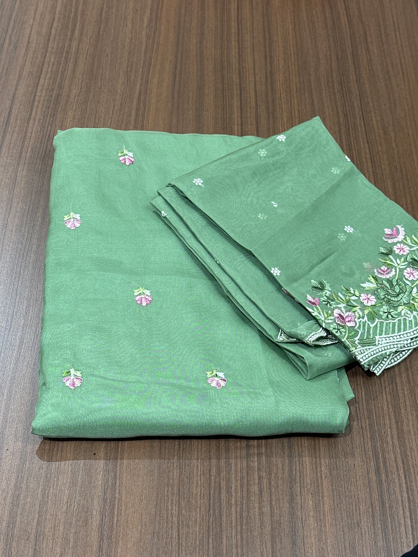OFFER SALES UNSTITCHED SALWAR SUITS -  IHA 33916