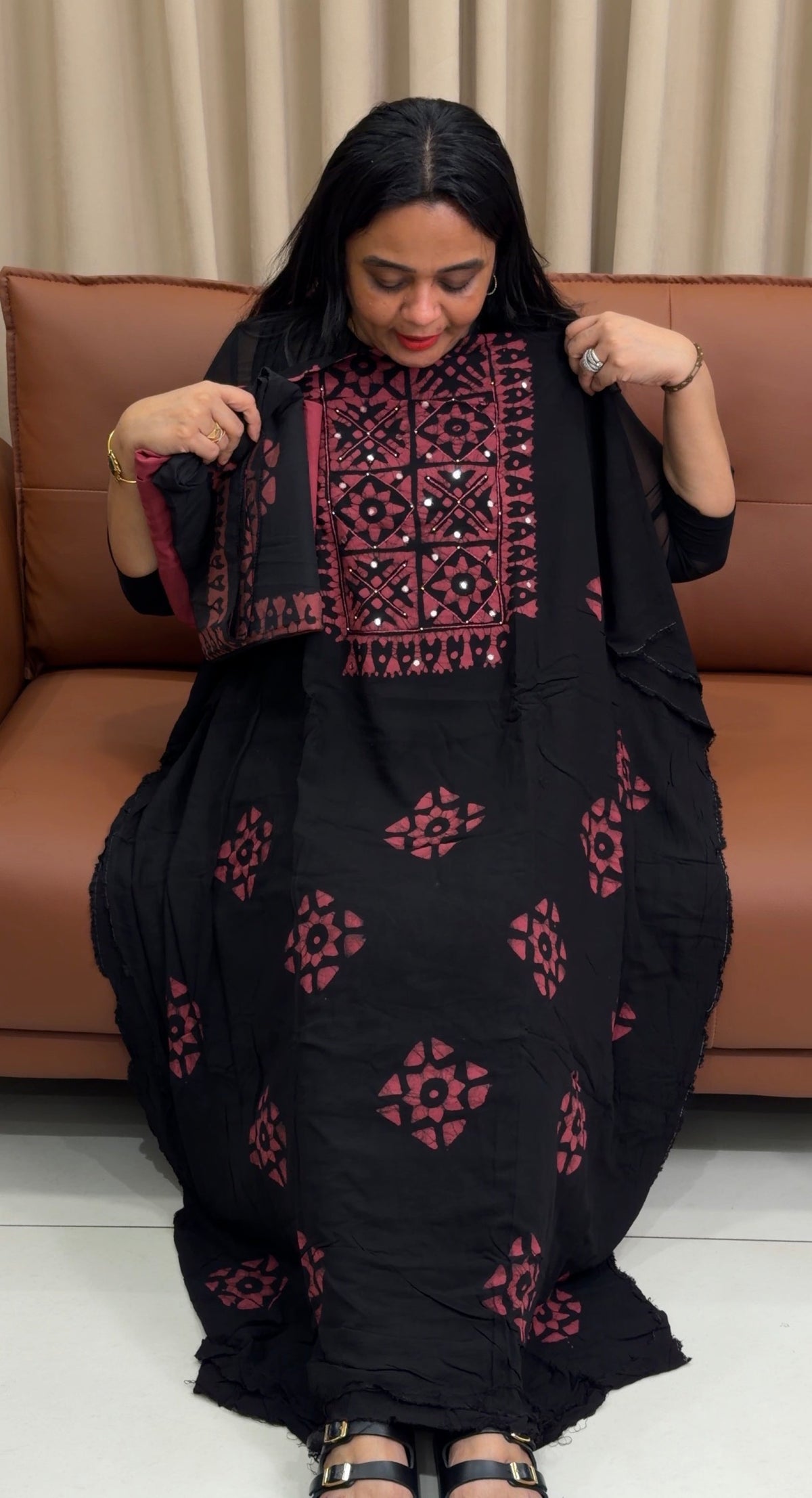 BATIK PRINTED UNSTITCHED SALWAR SUITS - IHA 35212