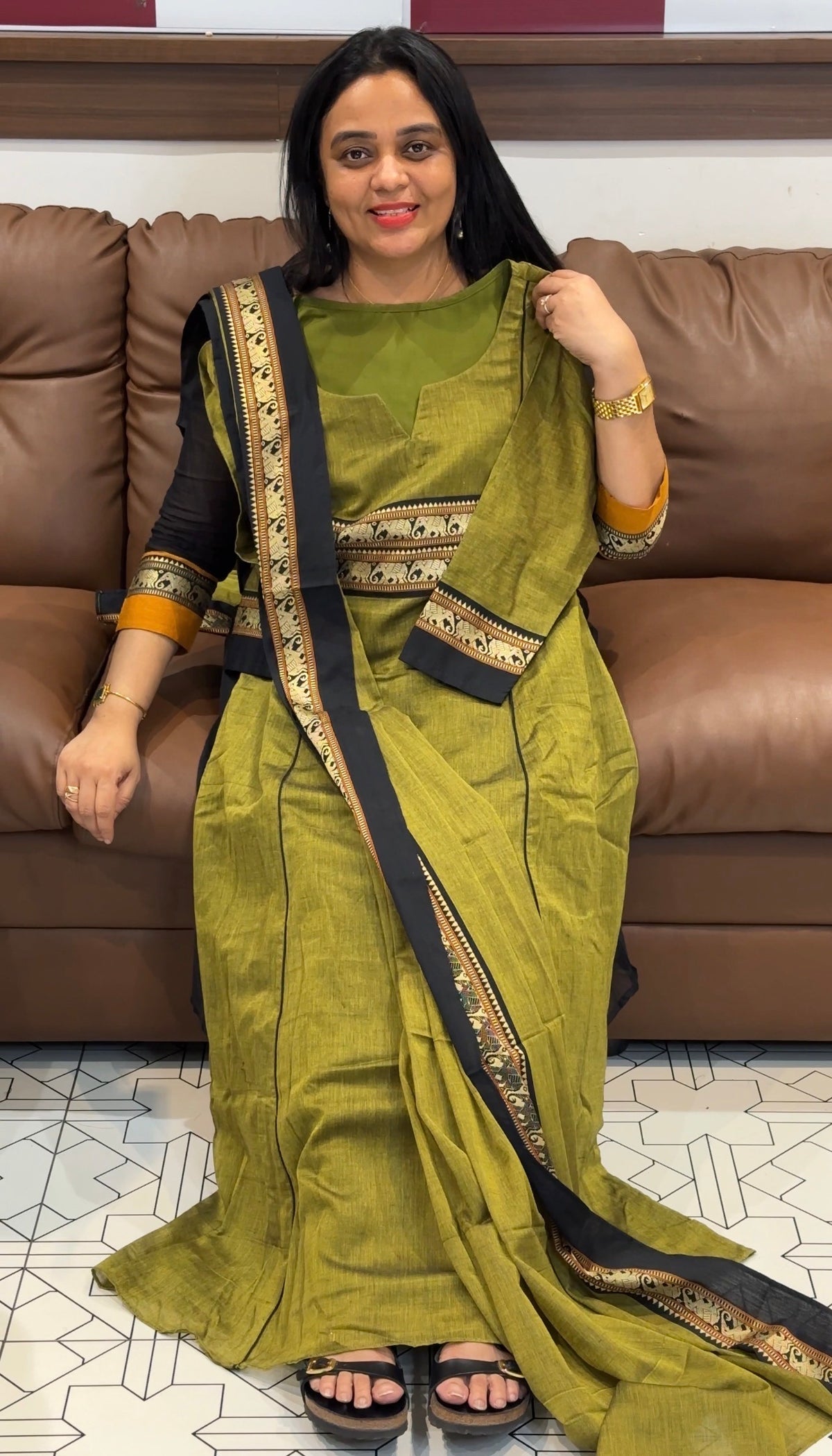 IHA'S IN-HOUSE HANDLOOM COTTON TOP AND DUPATTA - IHA 35472