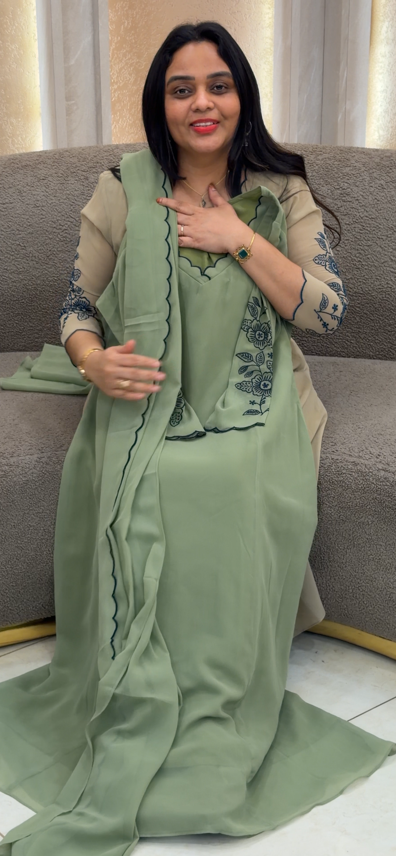 IHA'S IN-HOUSE SLITTED TOP AND DUPATTA - IHA 33570