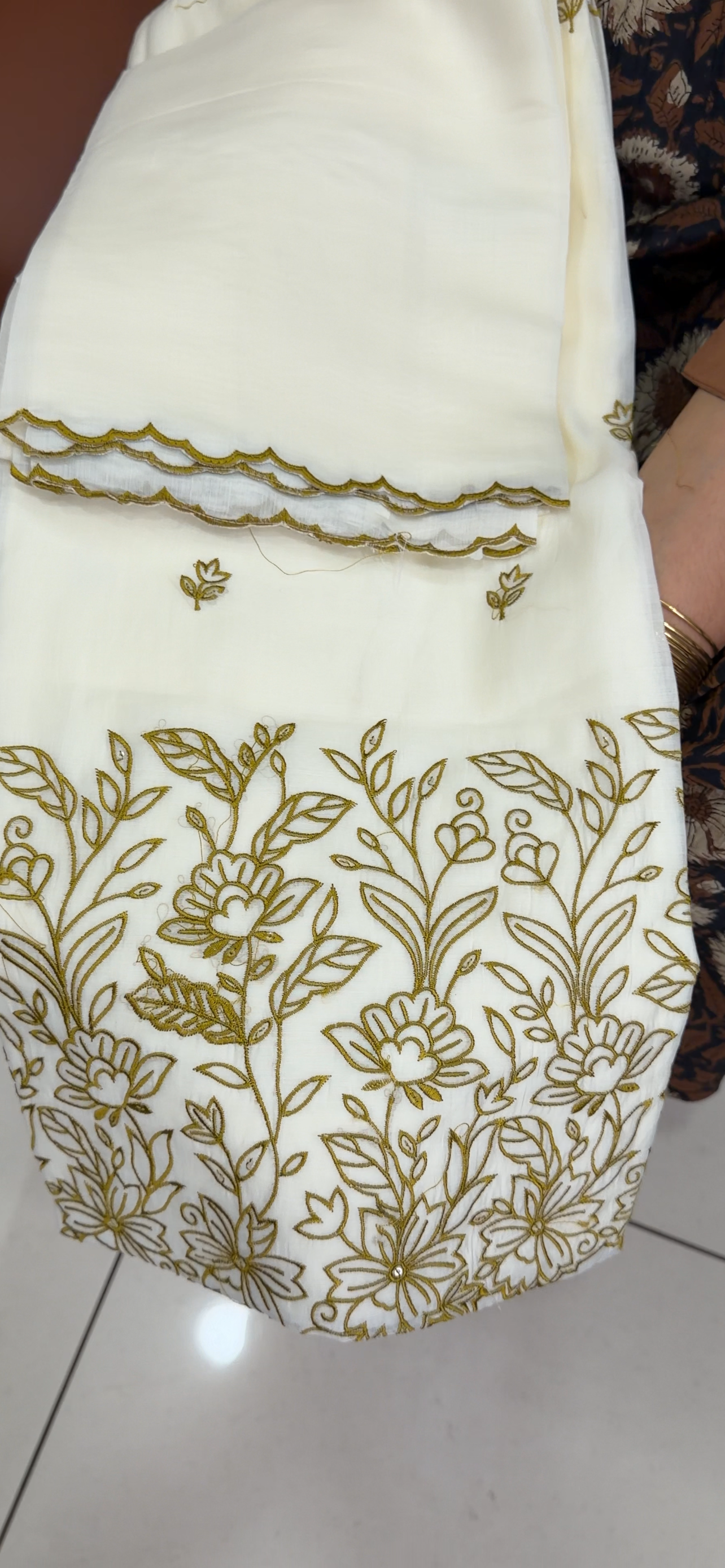 MALAI CHANDERI UNSTITCHED SALWAR SUITS - IHA 34136